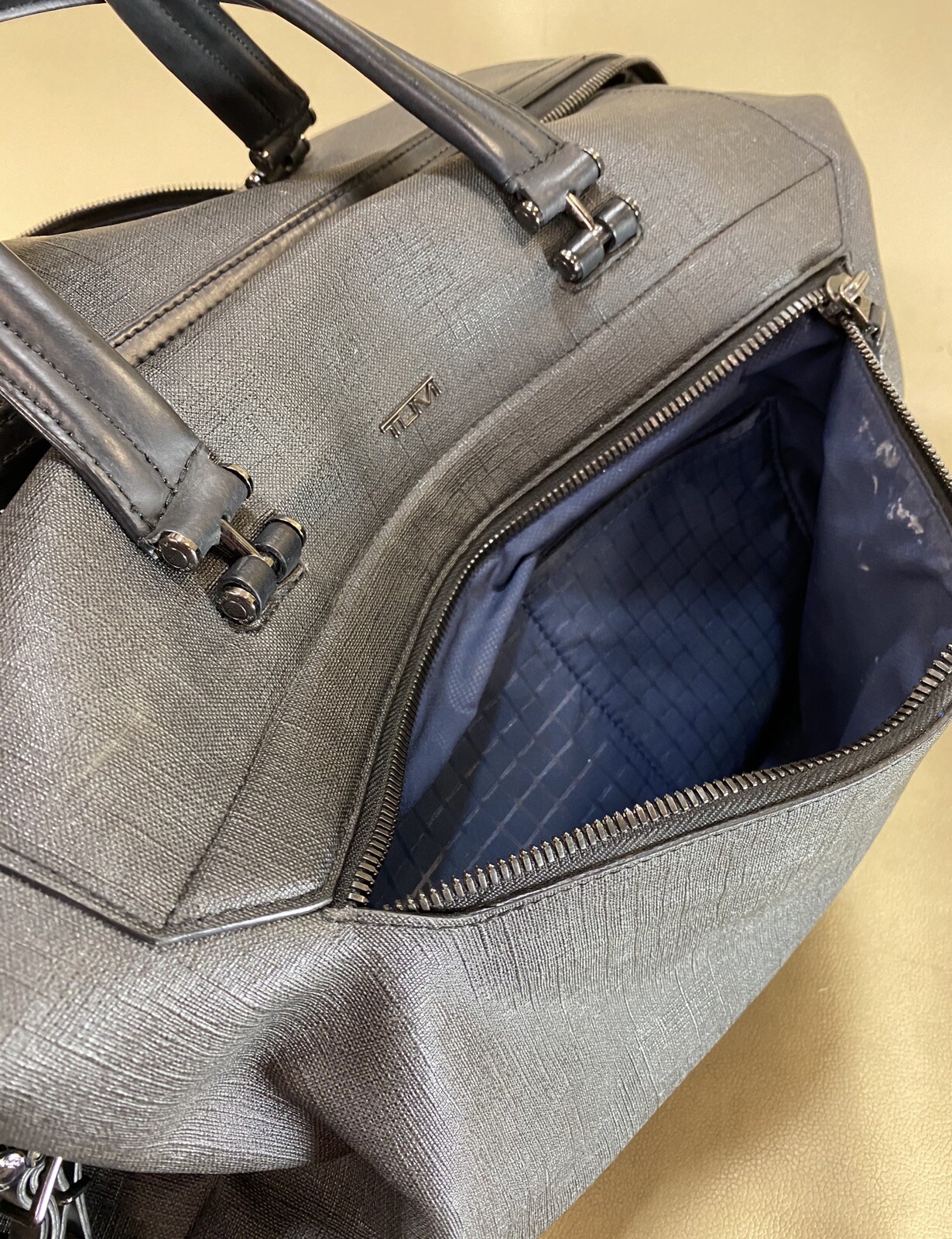 Preowned Tumi Dark Grey Coated Canvas Ashton Lenox Duffel Bag 333159GRY $995
