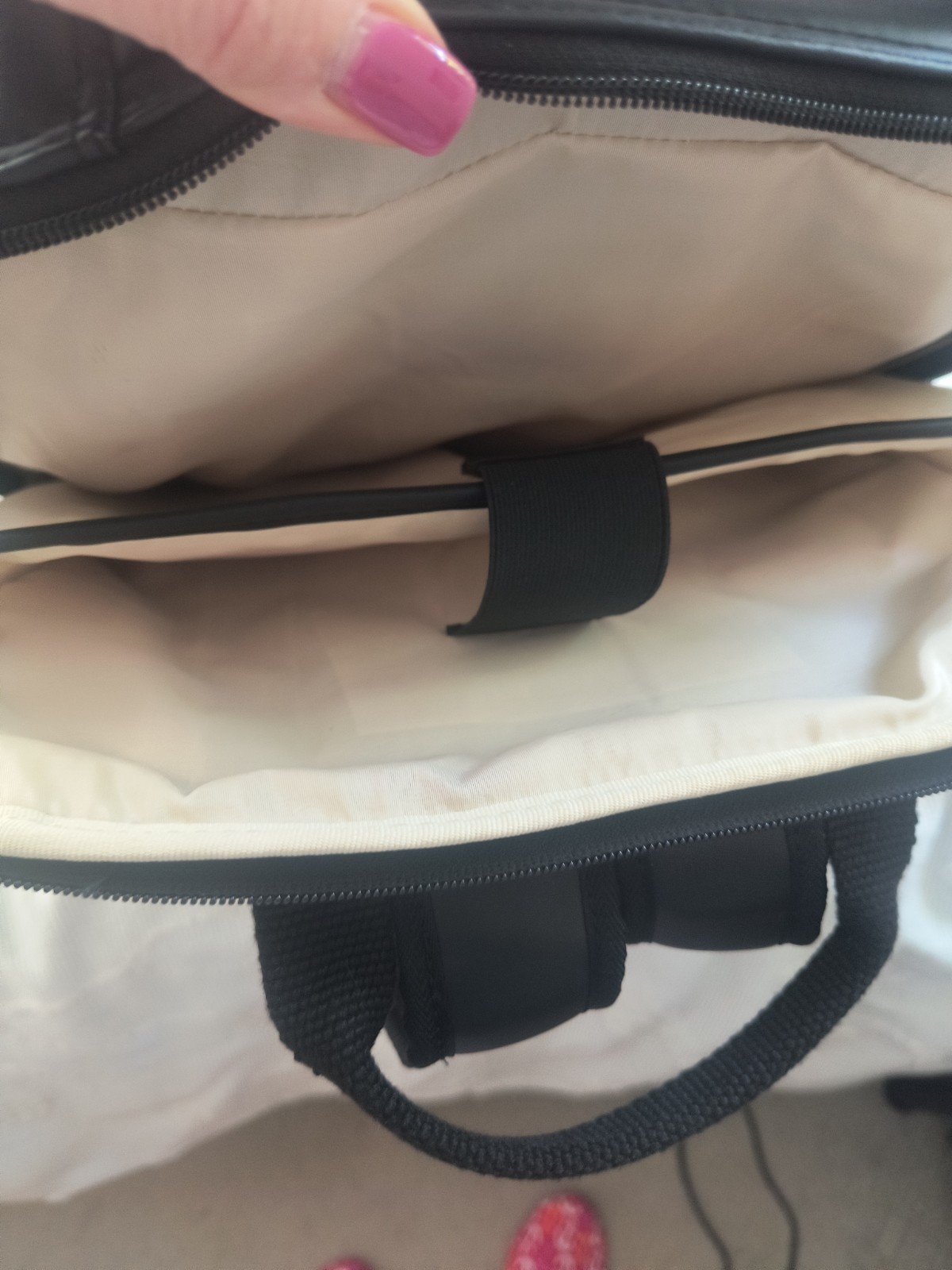 Cuero Estilo Vegan Leather Black Laptop Bag includes Dust bag FREE SHIPPING