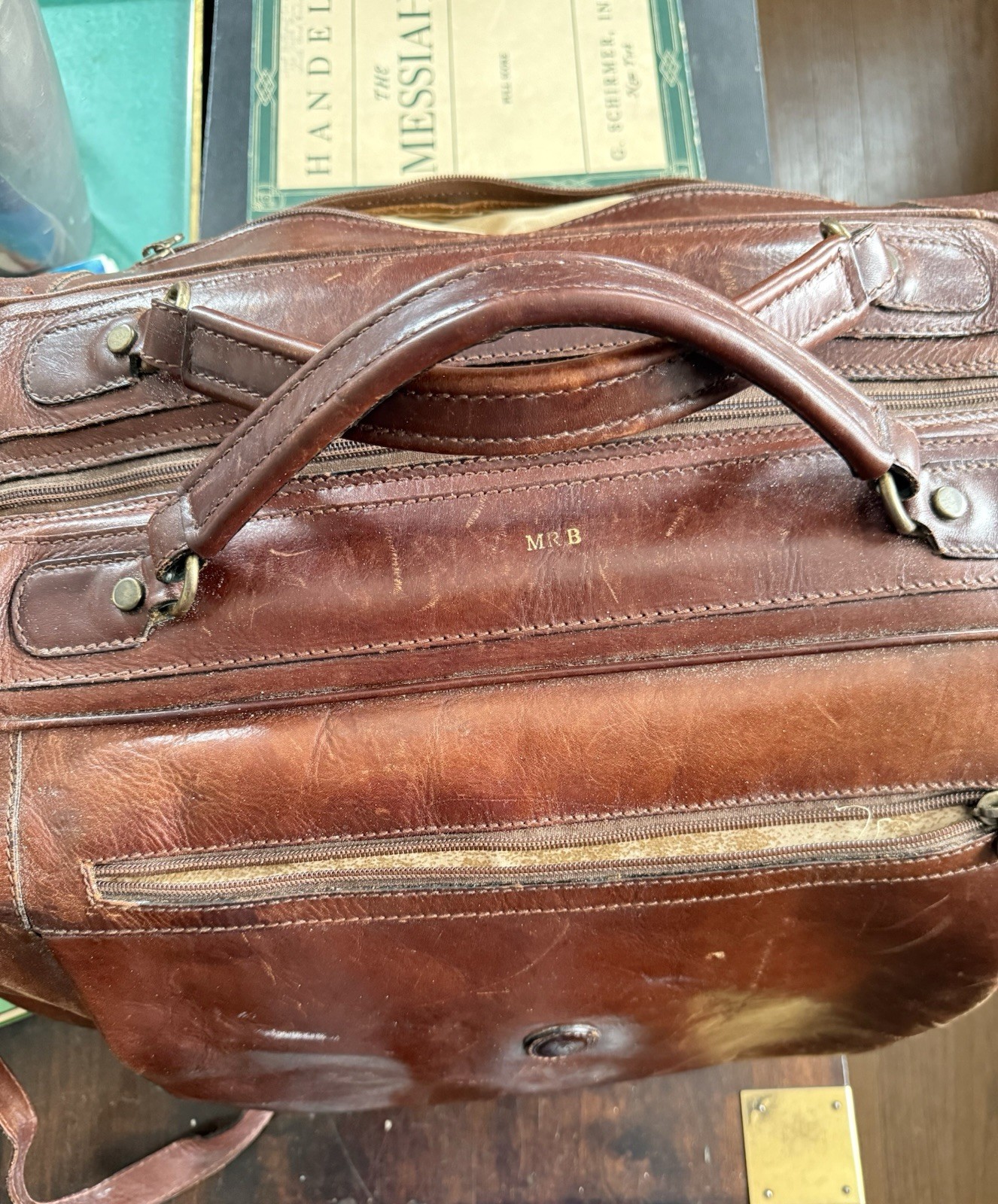 Peruzzi Firenze Italian Leather Weekender Bag Rich Brown luggage duffle