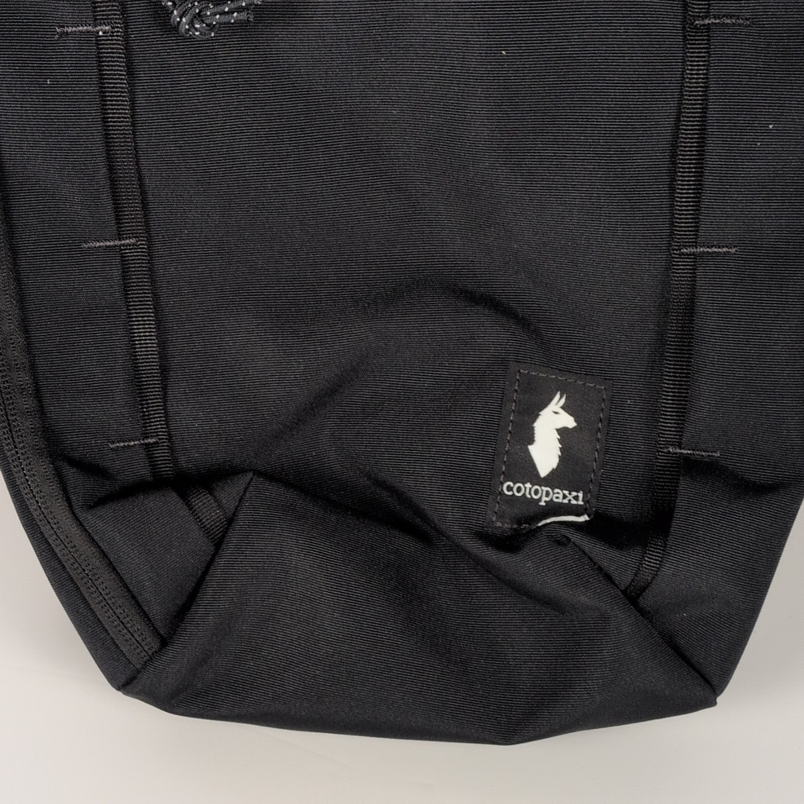 Cotopaxi Todo 8L Sling Black