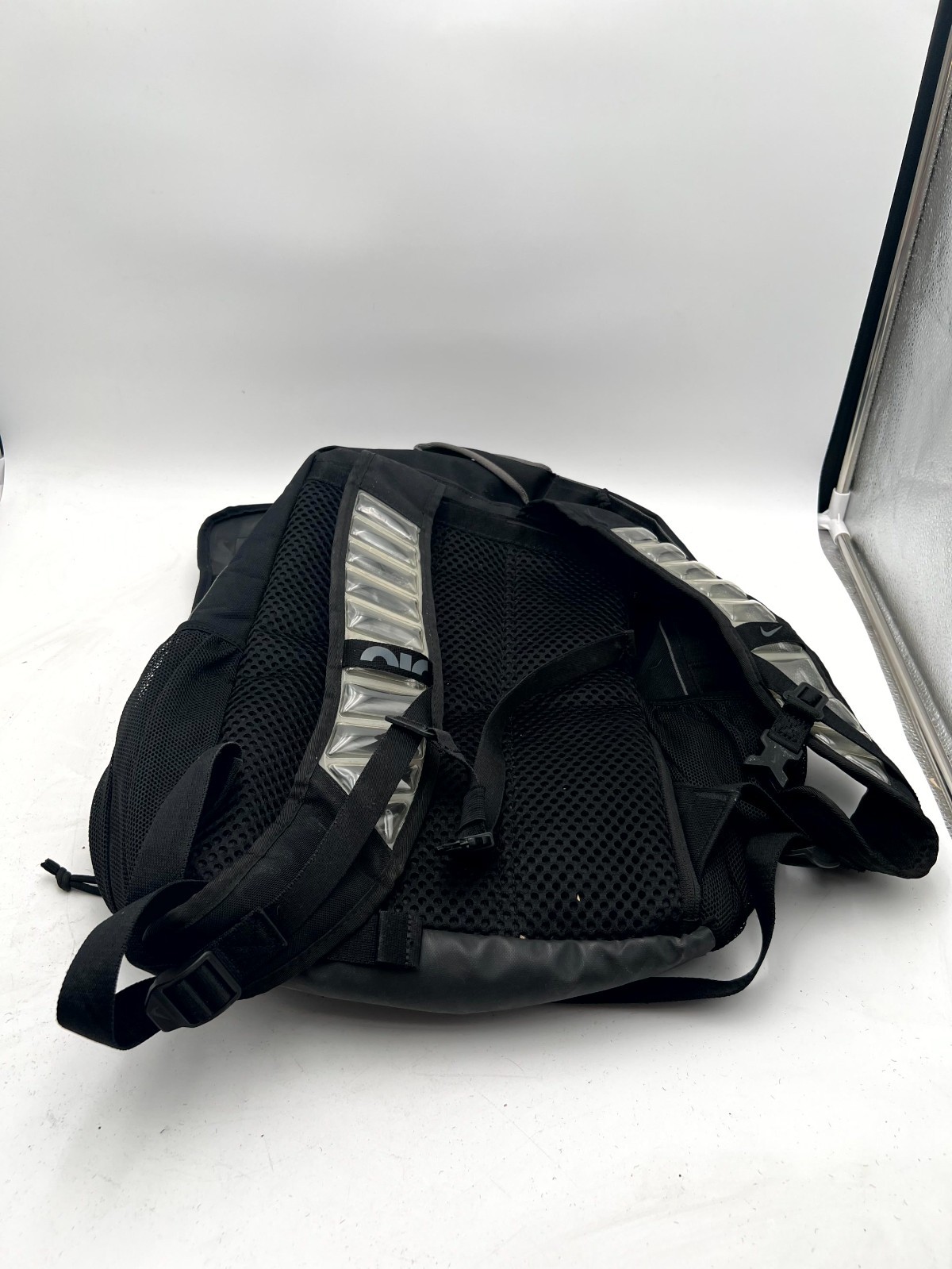 Nike Utility Speed Backpack Unisex Black Synthetic Air Cushion Travel School Bag
