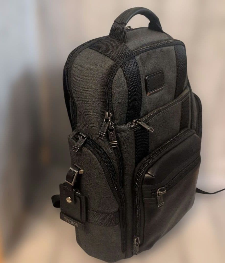 Authorized TUMI ALPHA BRAVO Shepard Graphite