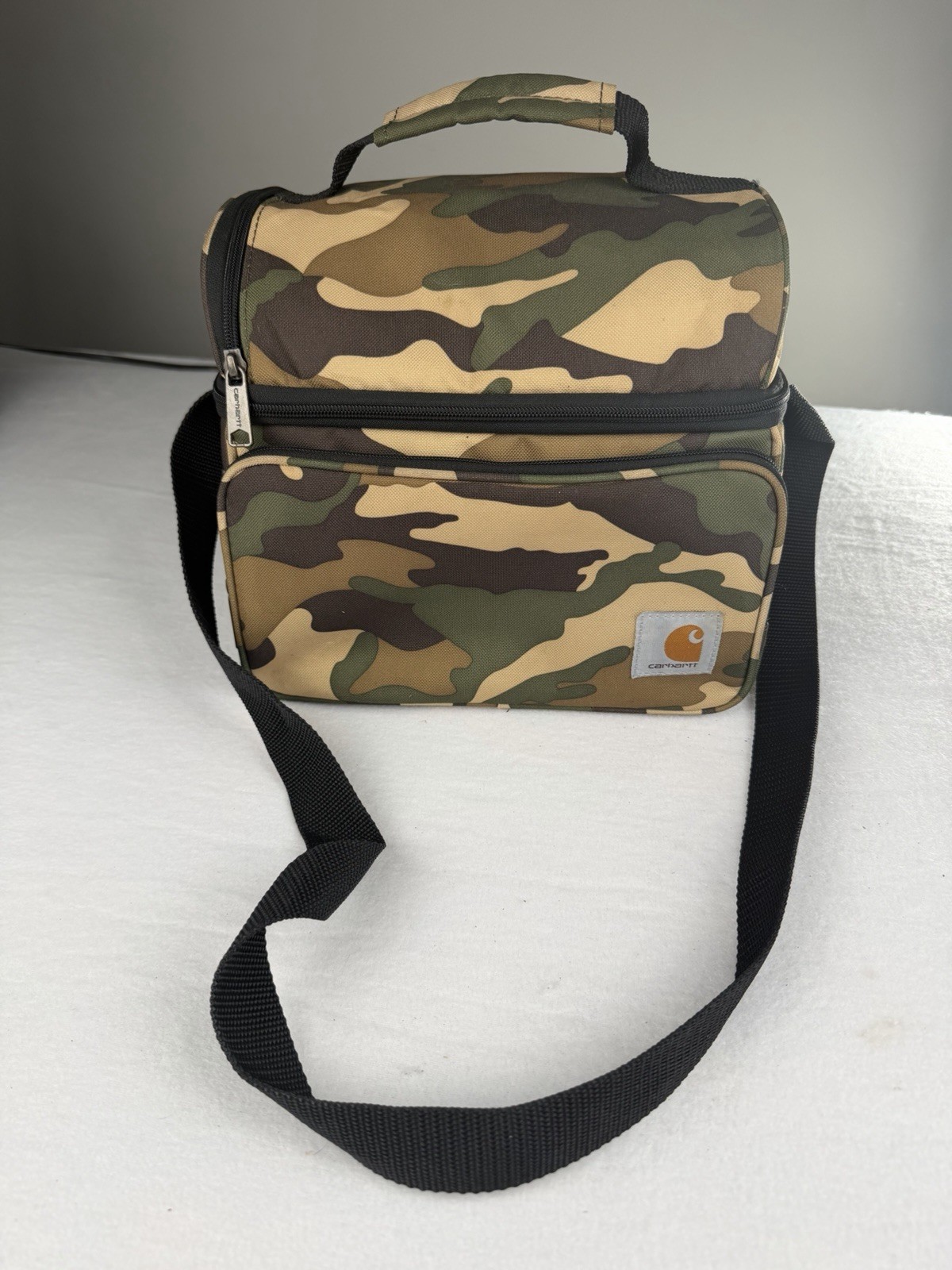 Carhartt Camo Cooler Travel Bag Zip close Insulated and mesh compartment Strap
