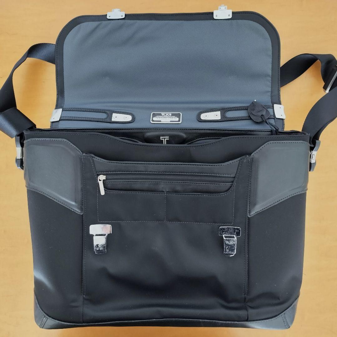 Tumi Formula T 2way Briefcase Circuit Leather FXT Black 40cm 30cm 12cm