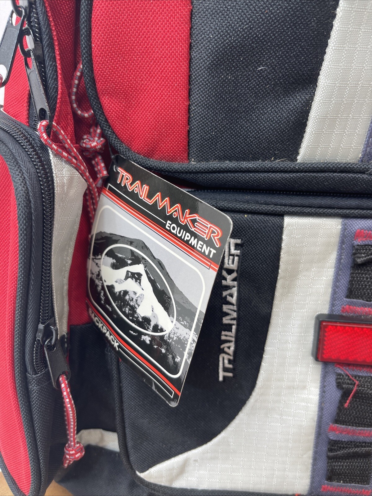Trailmaker Backpack Classic Lightweight Travel 16.5″ Bookbag Red Black New