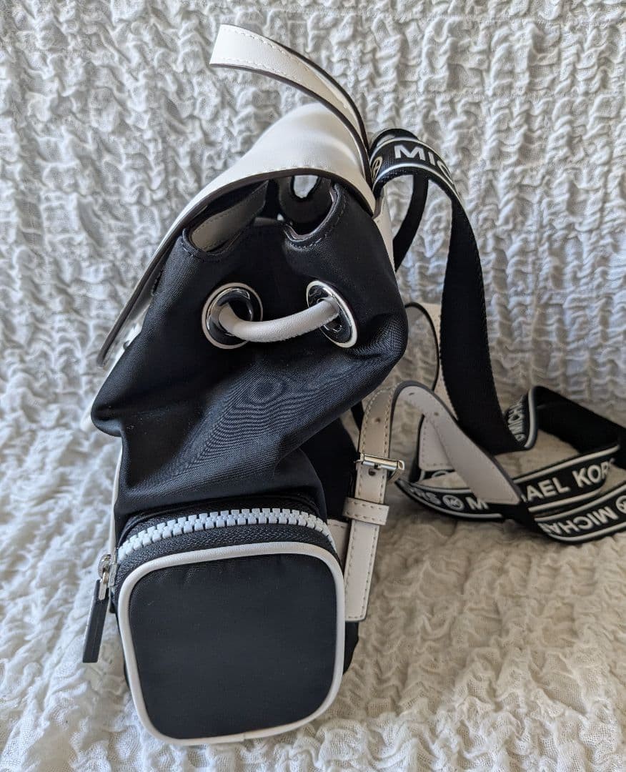 Michael Kors Mini Rucks White