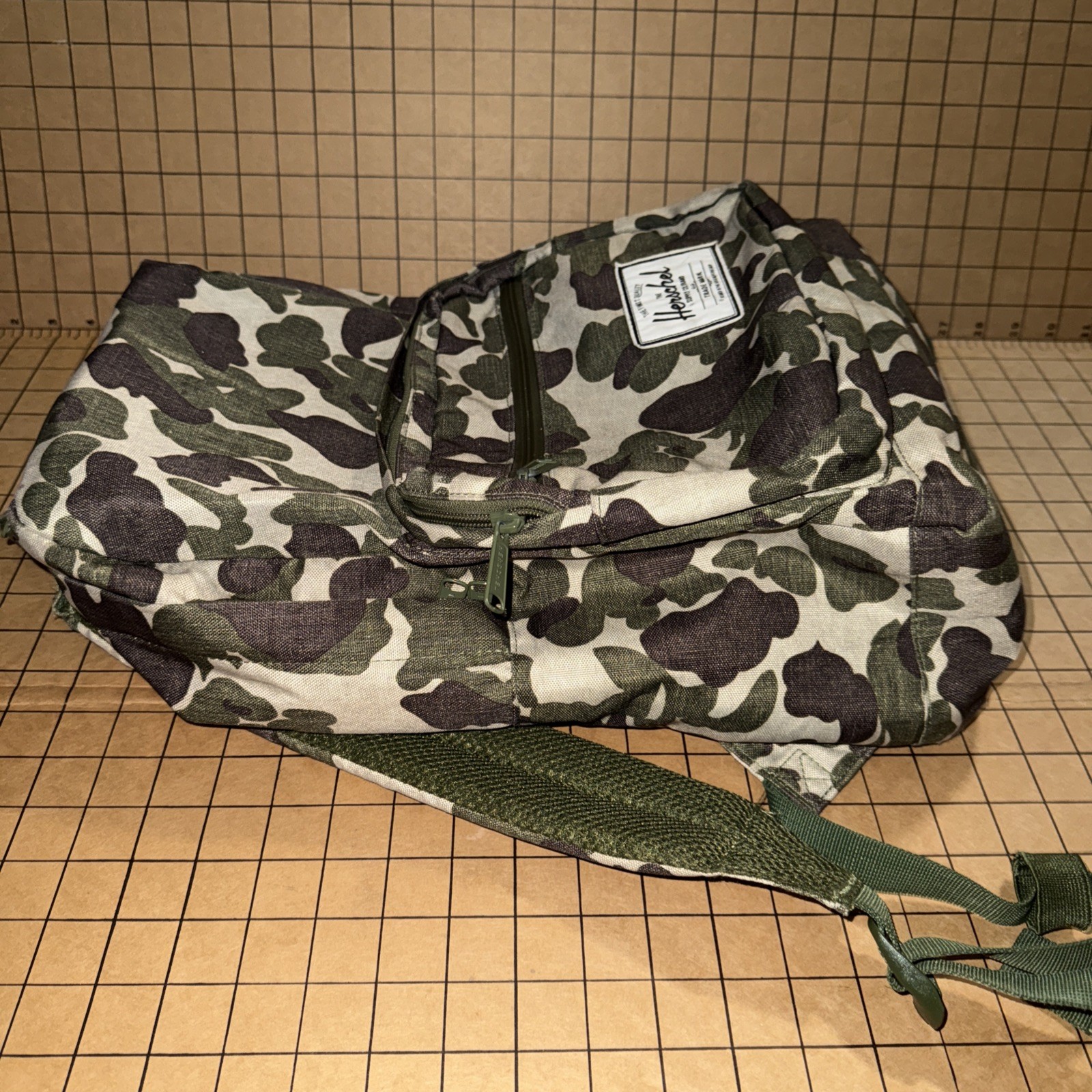 Herschel Supply Co Camo Backpack 15” Canvas Army Green School Laptop Utility Bag