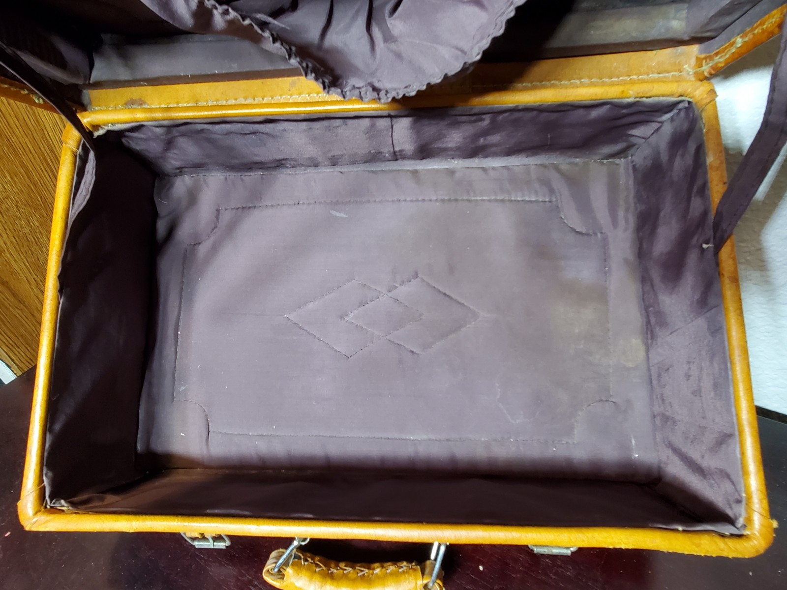 Vtg American Crew Leather Bound Men’s Shaving Case Overnight Luggage Bag