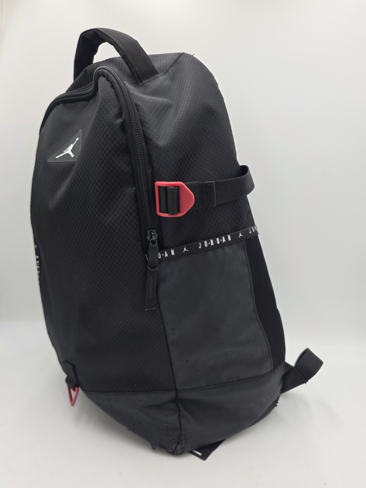 Nike Air Jordan Jumpman Diamond Backpack Large Black Red Book 9A0686-023