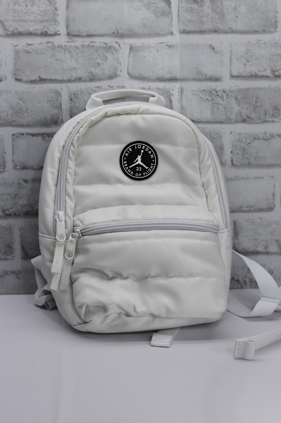 JORDAN QUILTED BACKPACK WHITE/BLACK