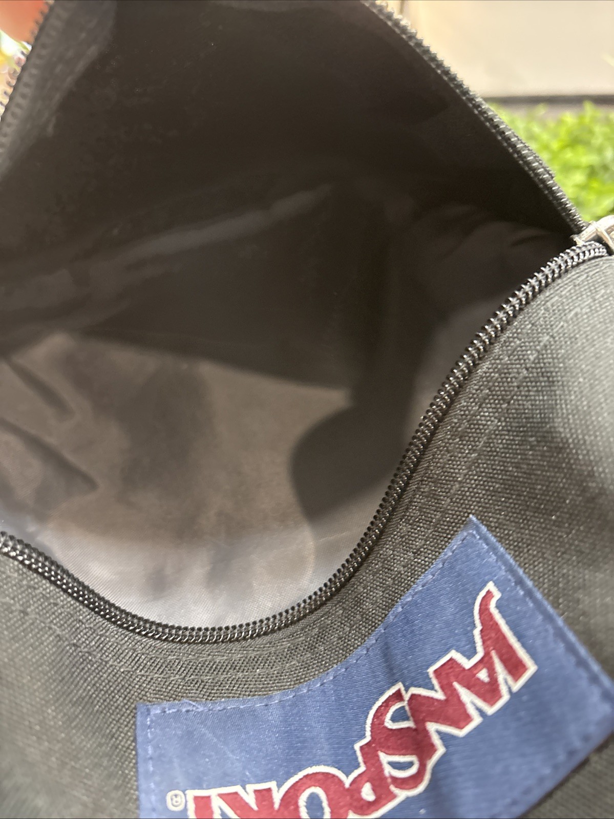 JanSport Comfortable Big Student Cool Backpack 17″ x 12″ x 8″, Black