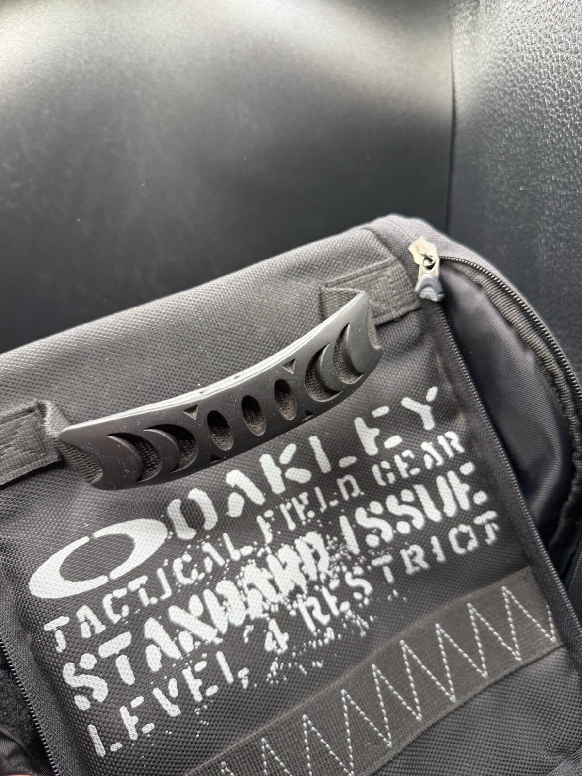 Oakley Dopp Kit Tactical Field Gear Standard Issue Black