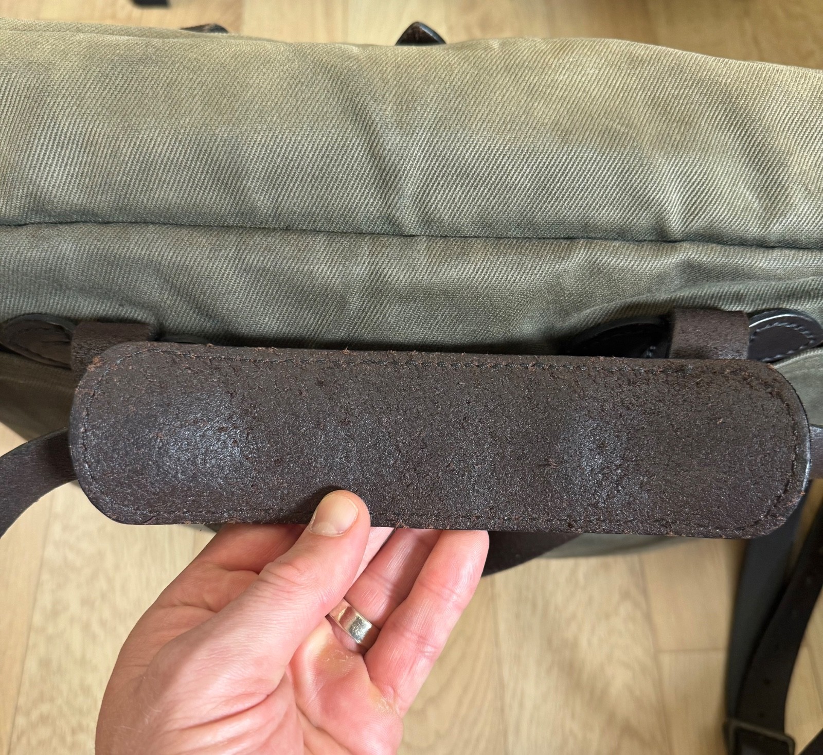 Filson 256 Original Briefcase Otter Green USA Tin Cloth Leather Broken In Patina