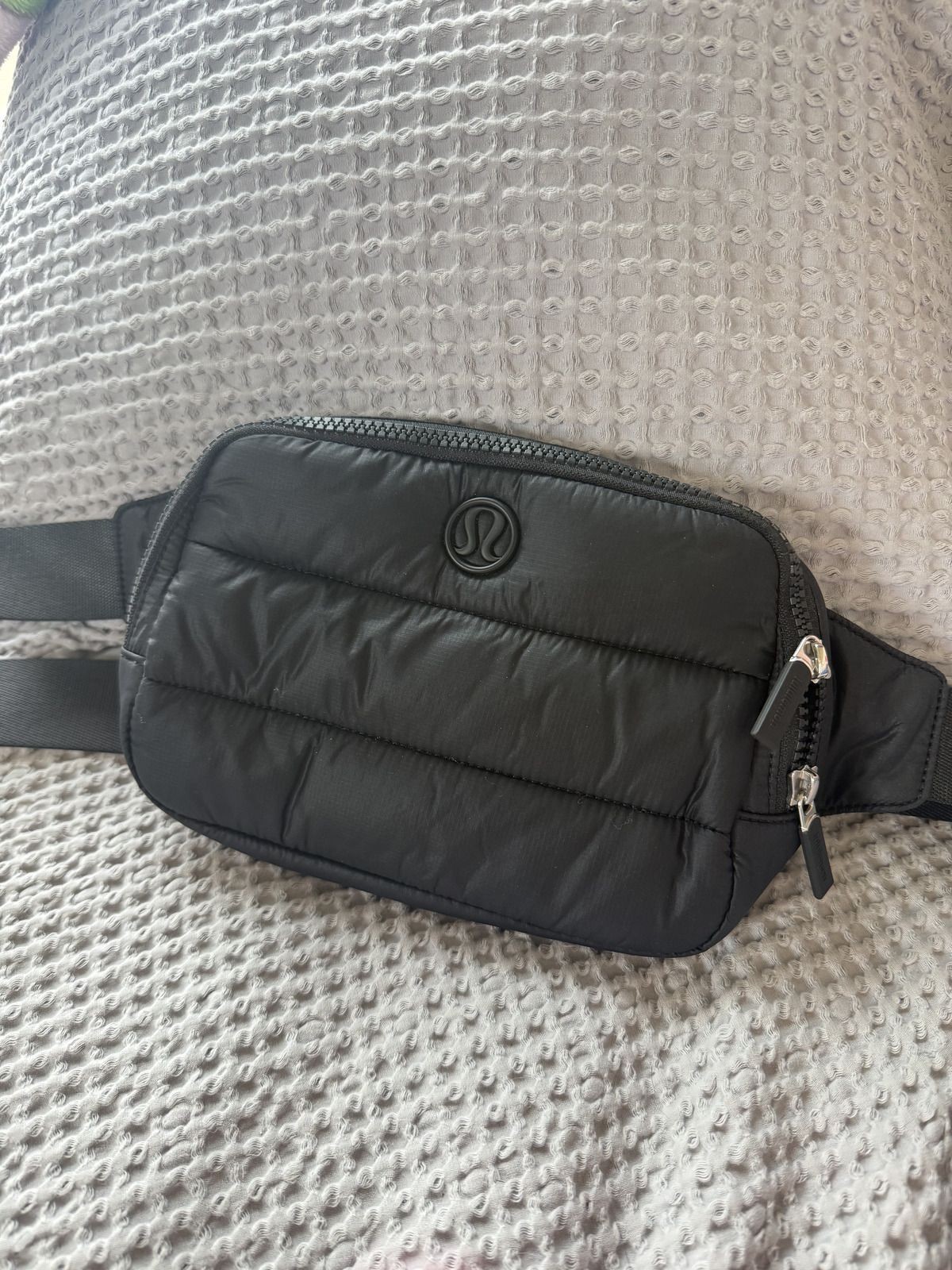 Lululemon Everywhere Belt Bag Black Large 2L Wunder Puff