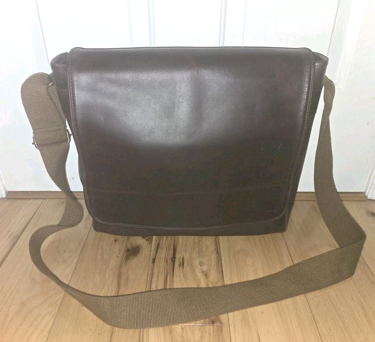 Buffalo Jackson Trading Company Leather Laptop Bag Shoulder Messenger Brown Work