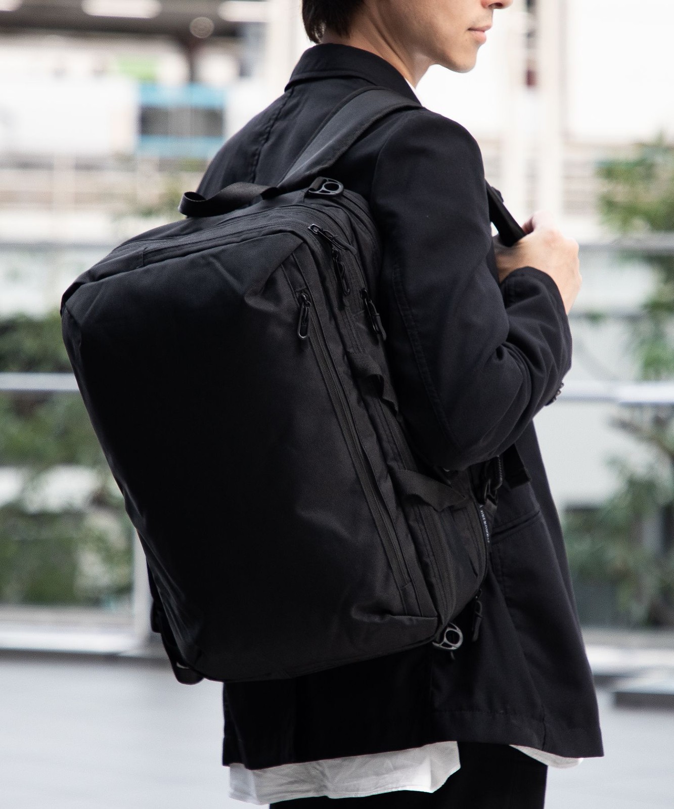 UNKNOWN & Co. WATERPROOF 3-Way 22L Shoulder Bag/Backpack/Rucksack Unisex Black