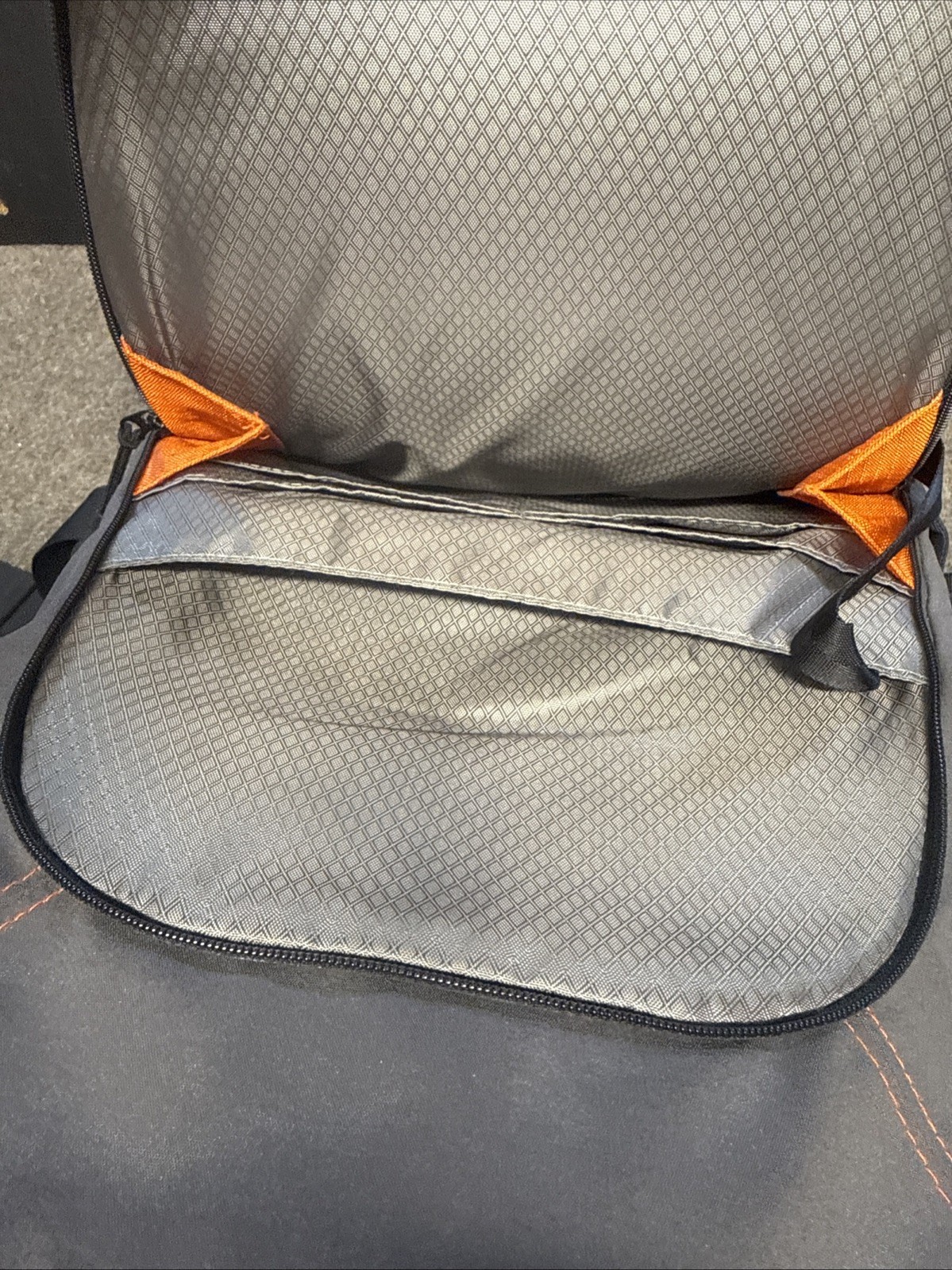 SlimFold Minimalist Commuter Backpack – Cool Gray Color