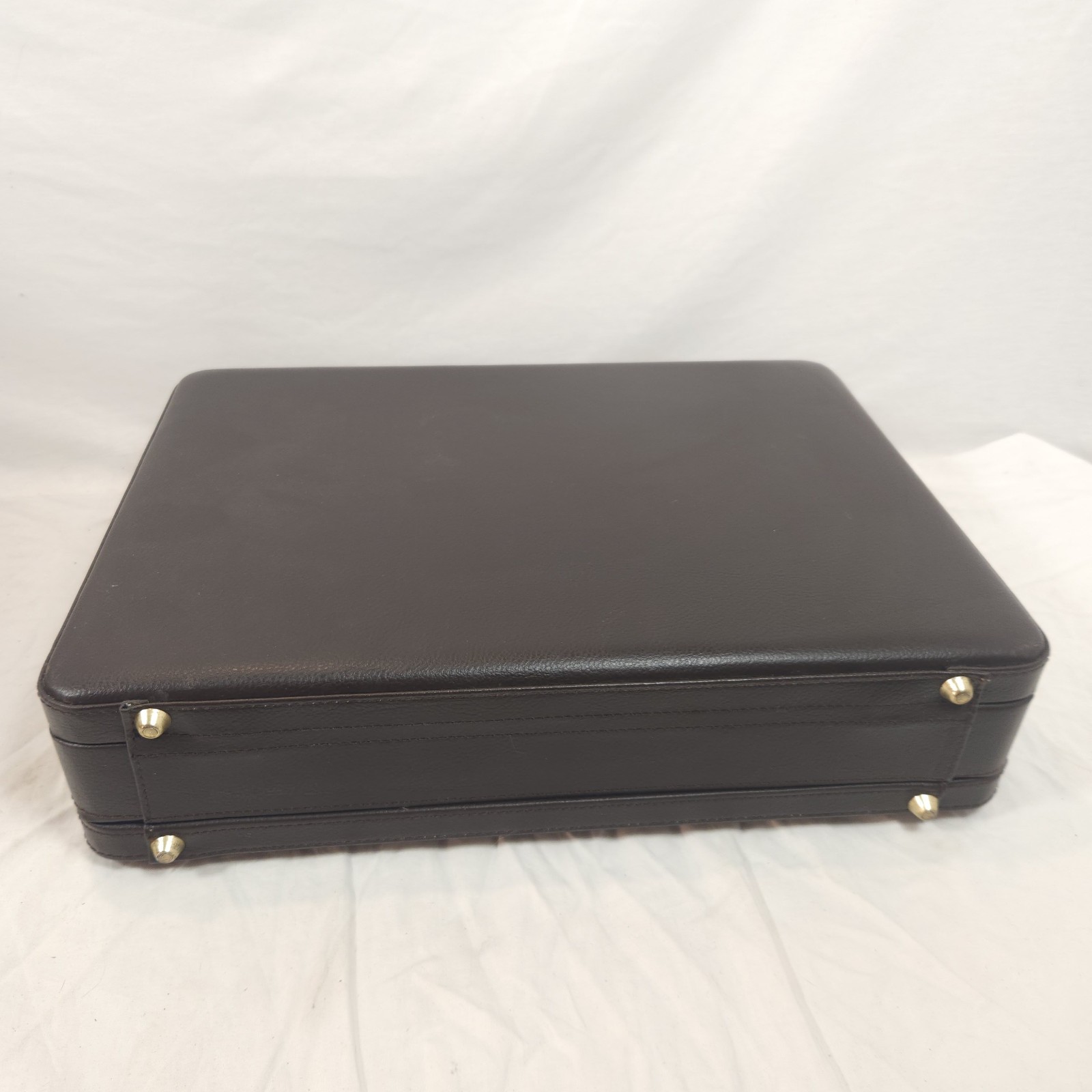 American Tourister Brown Hard-Sided Briefcase Attache Combo Lock Latch Organizer