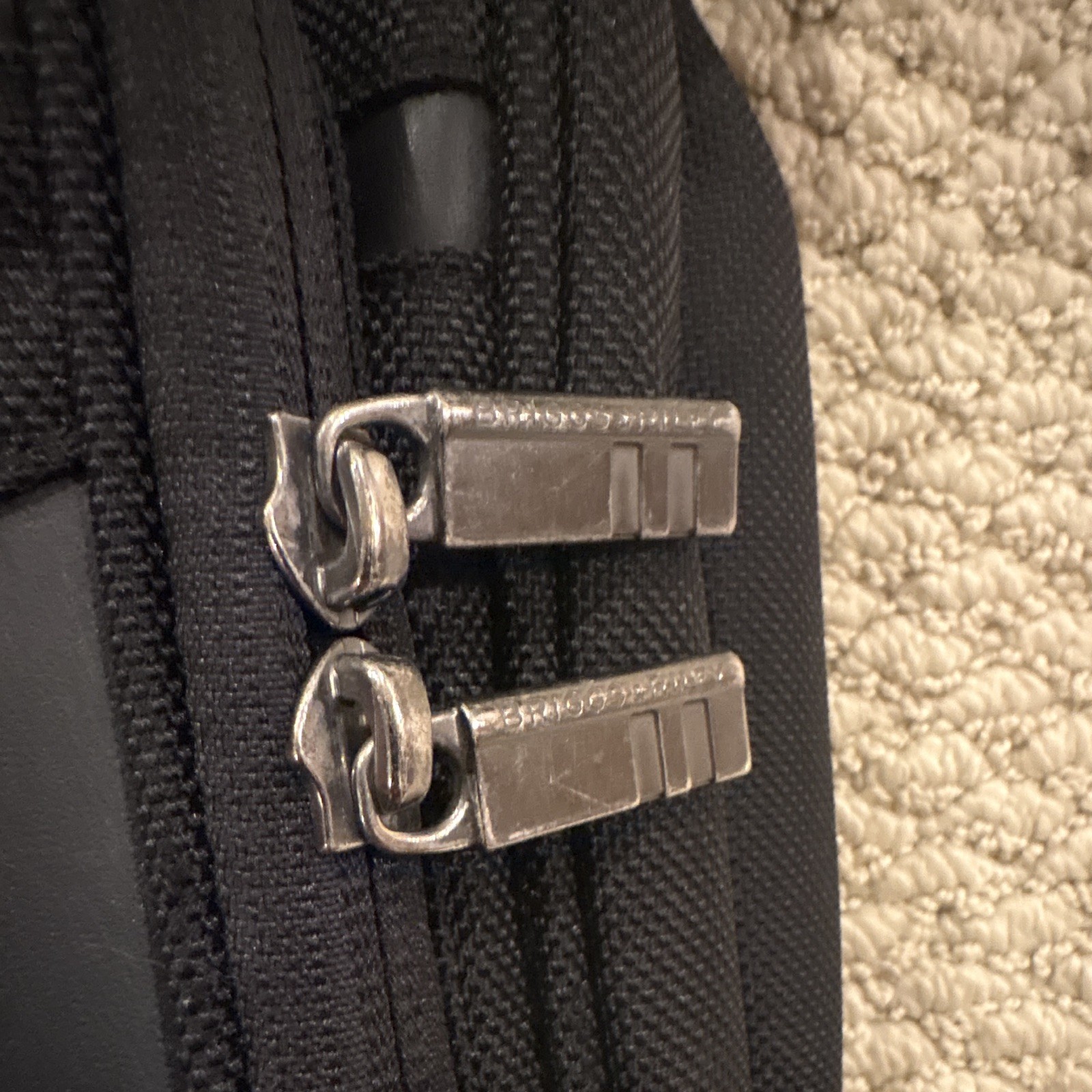 Briggs & Riley @ Work 18″ Slim Brief Messenger Bag Black Ballistic Nylon