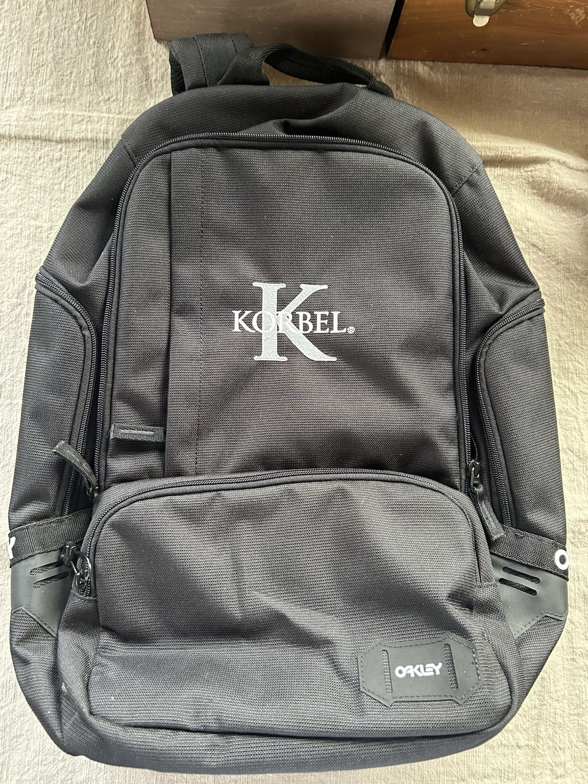 Oakley Large Backpack Computer Bag Commuter Padded Organizer.