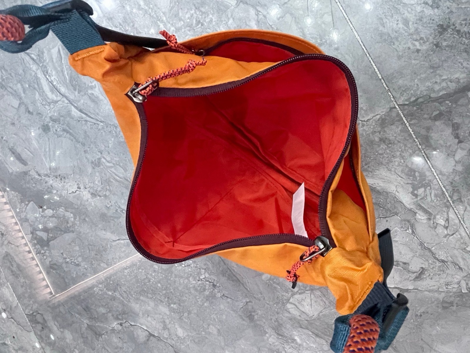 Cotopaxi Orange 8L Commuter Shoulder Bag with Climbing Rope Strap 38x25x7cm