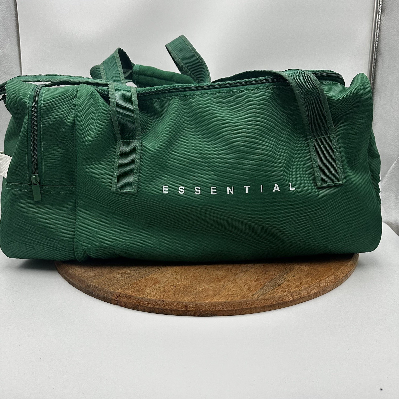 Lacoste Parfums Essential Gym Bag Green Crocodile Duffle Travel Carry-on