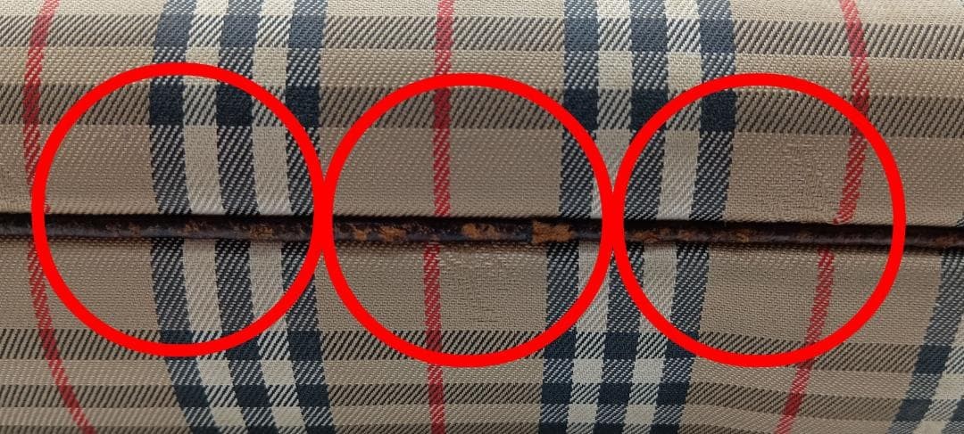 Authentic Burberrys Vintage Nova Plaid Clutch Bag Brown 15cm x 24cm x 5cm Damage
