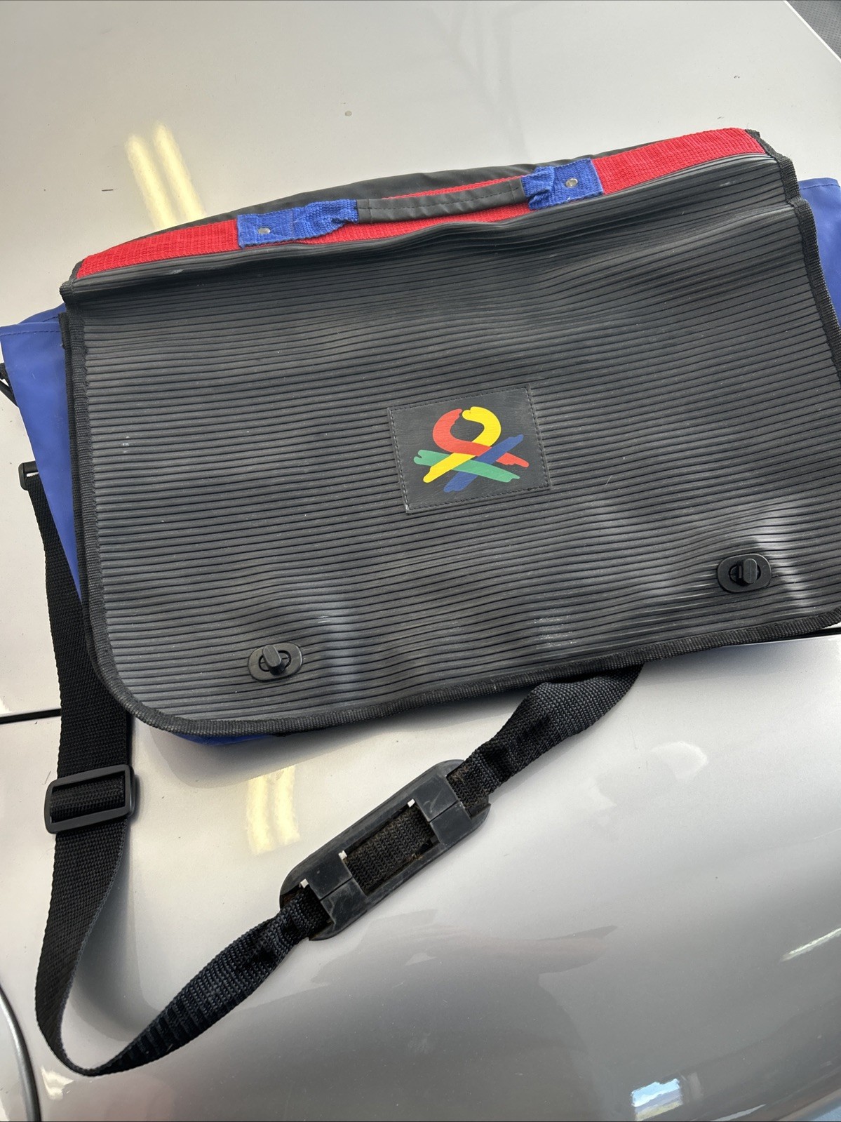 Vintage 1990s United Colors of Benetton Shoulder School Messenger Bag