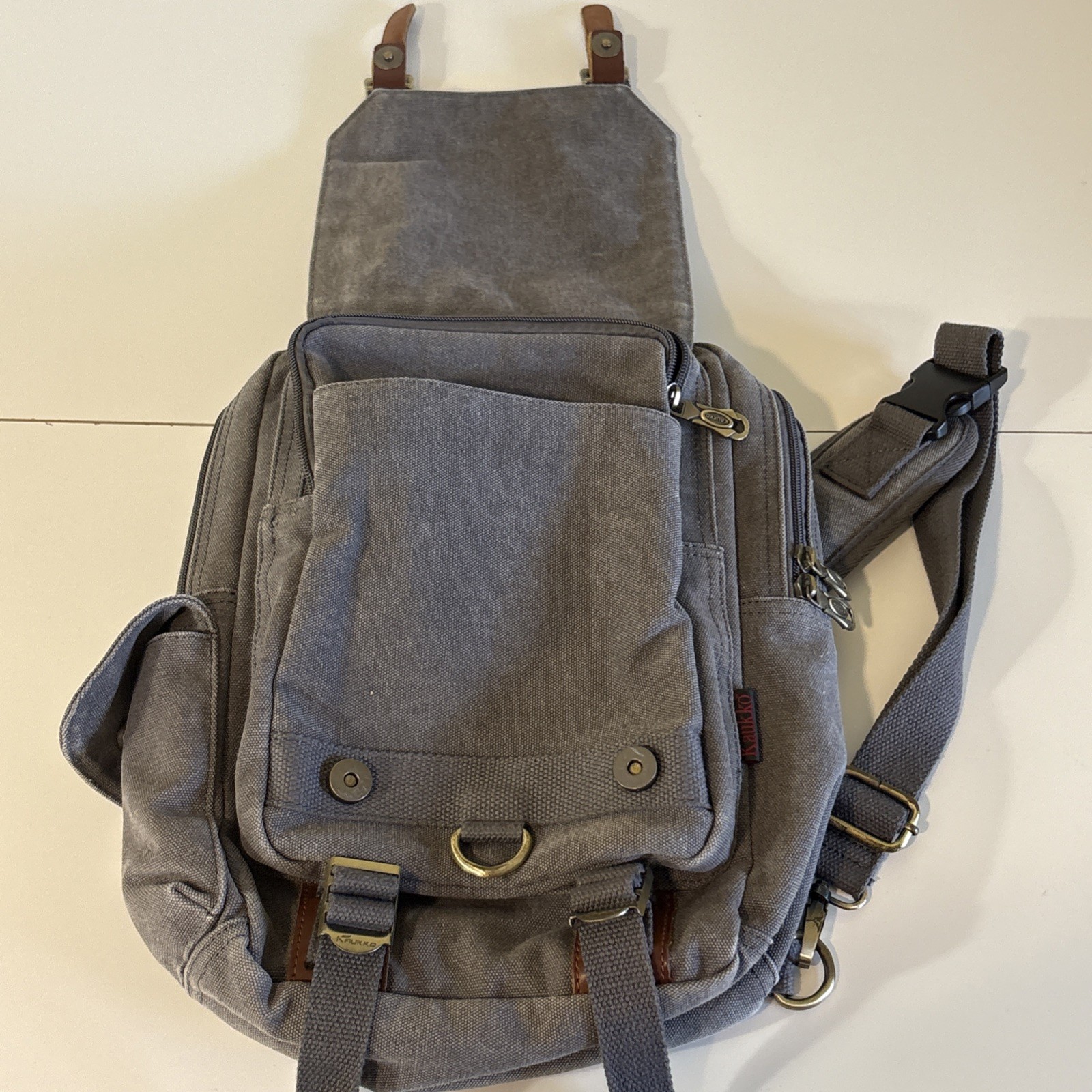 Retro Crossbody Sling Gray Canvas Messenger Bag 14″ Laptop EUC