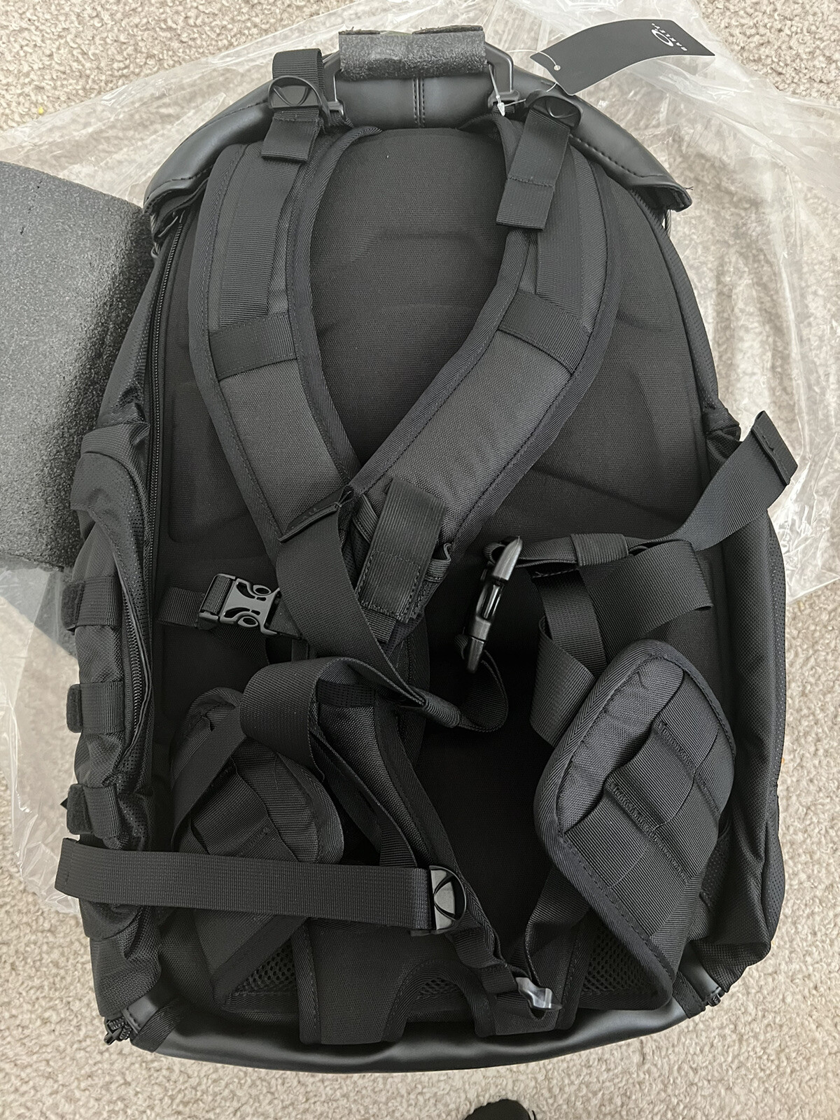 Oakley Men’s Kitchen Sink Backpack One Size – Stealthblack