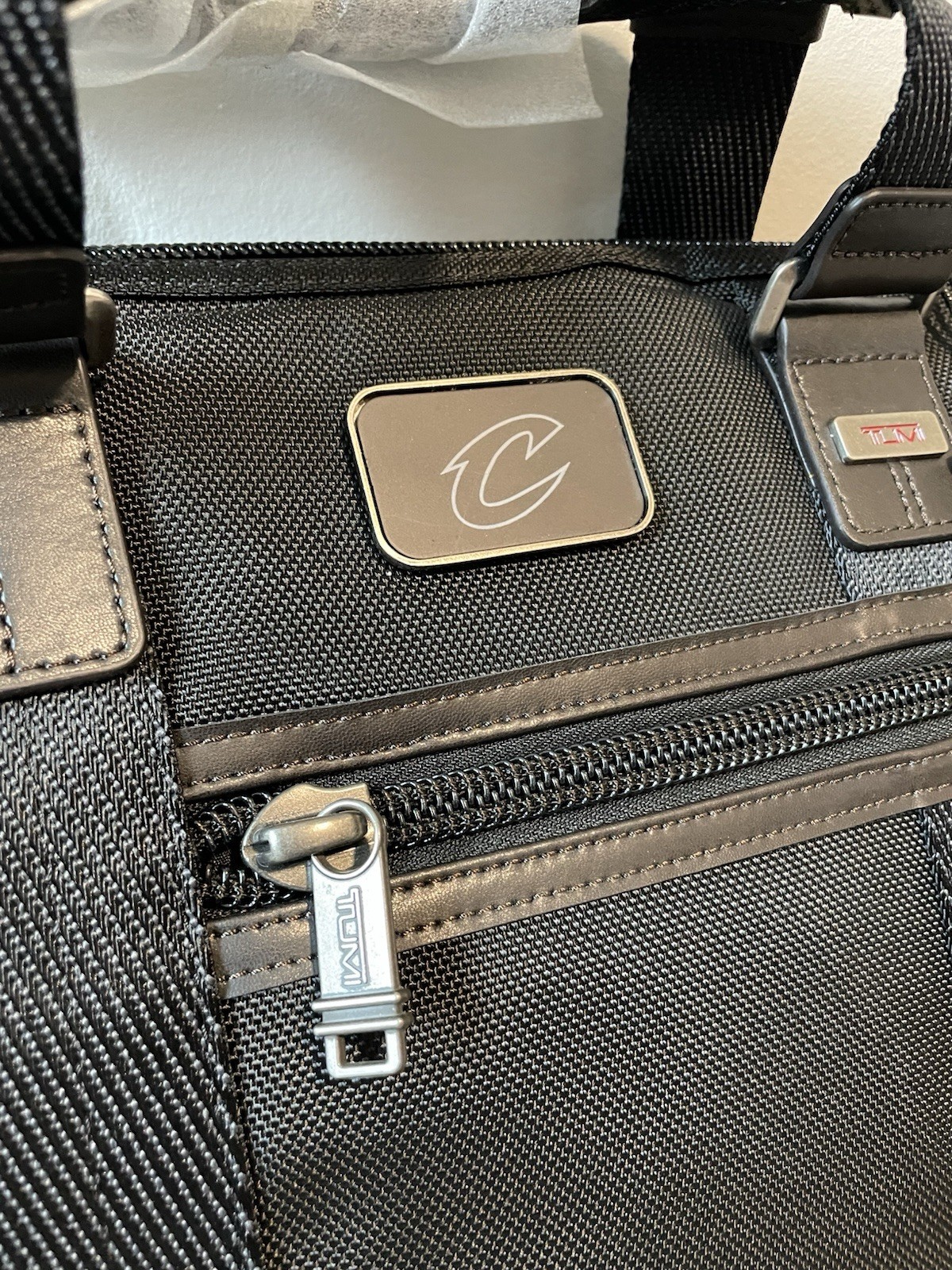 Tumi Alpha Bravo Earle Compact Brief with Cleveland Cavaliers STYLE: 0222610HK2