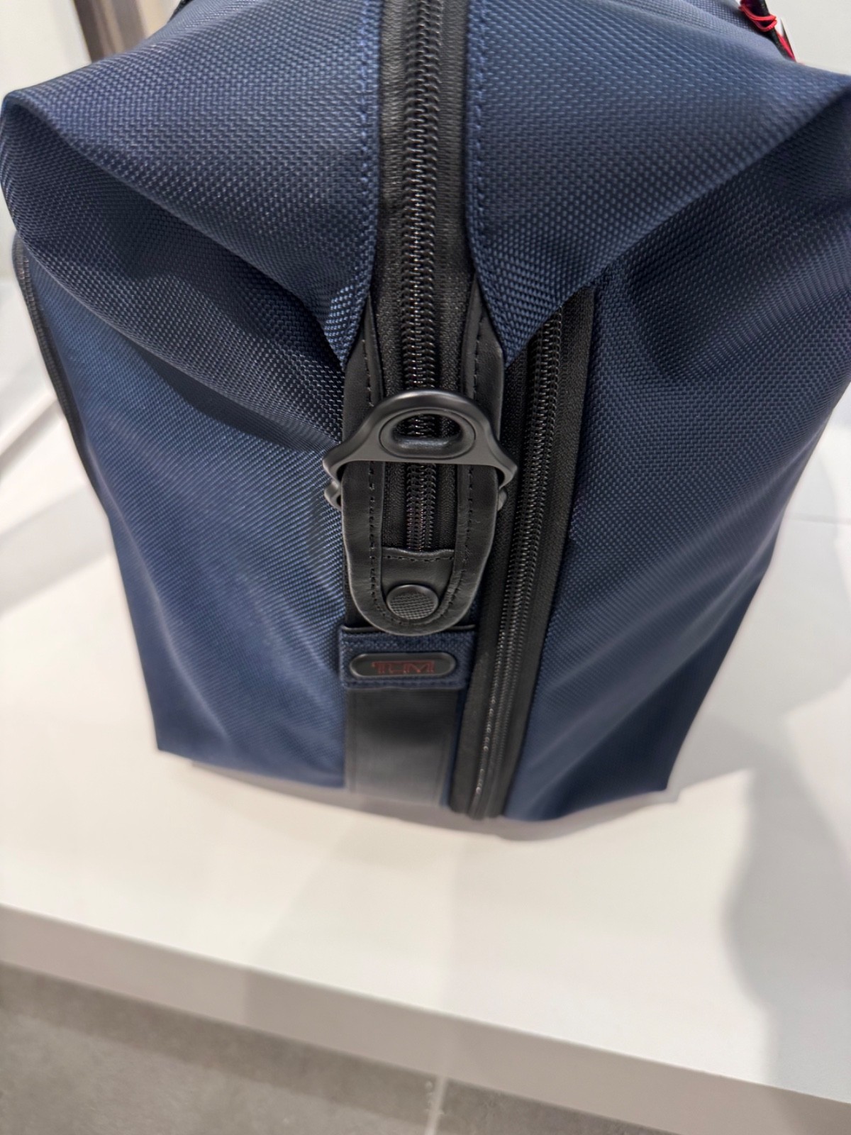 NEW Tumi Gen 4.3 Expandable SOFT TRAVEL Satchel Duffel Bag – NAVY BLUE