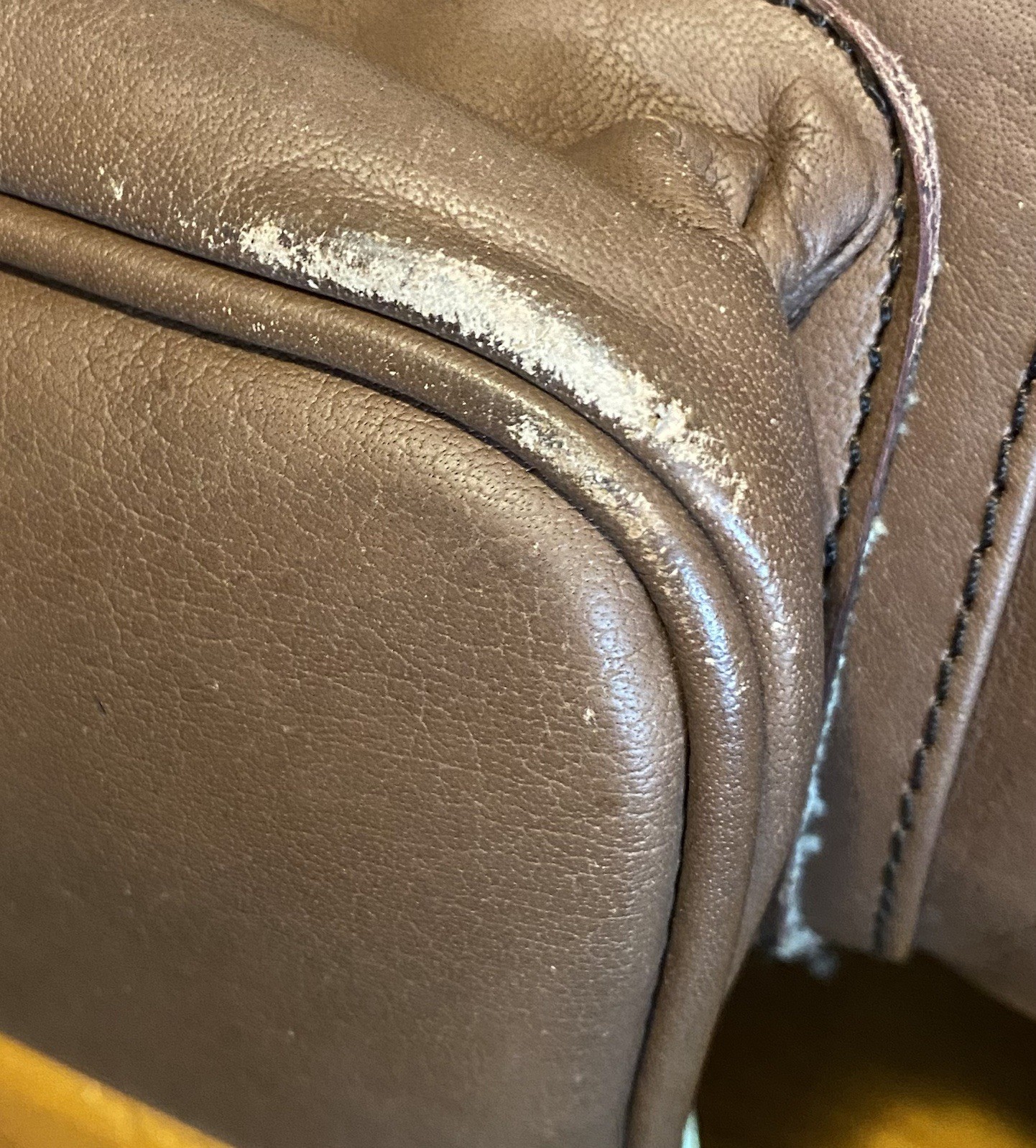 Buffalo Jackson Trading Company – Leather Duffle Bag – Used