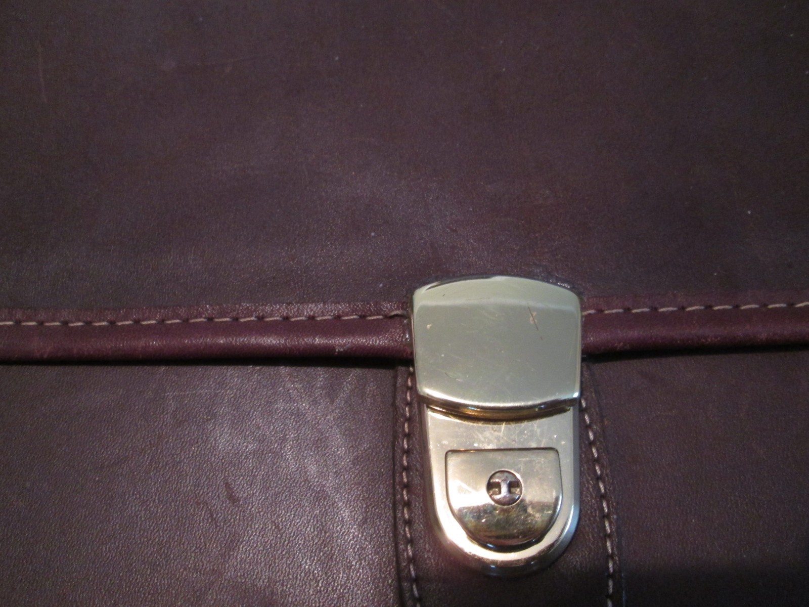 Vintage ORVIS Brown Saddle Leather Push Clasp Briefcase Messenger Bag *USA