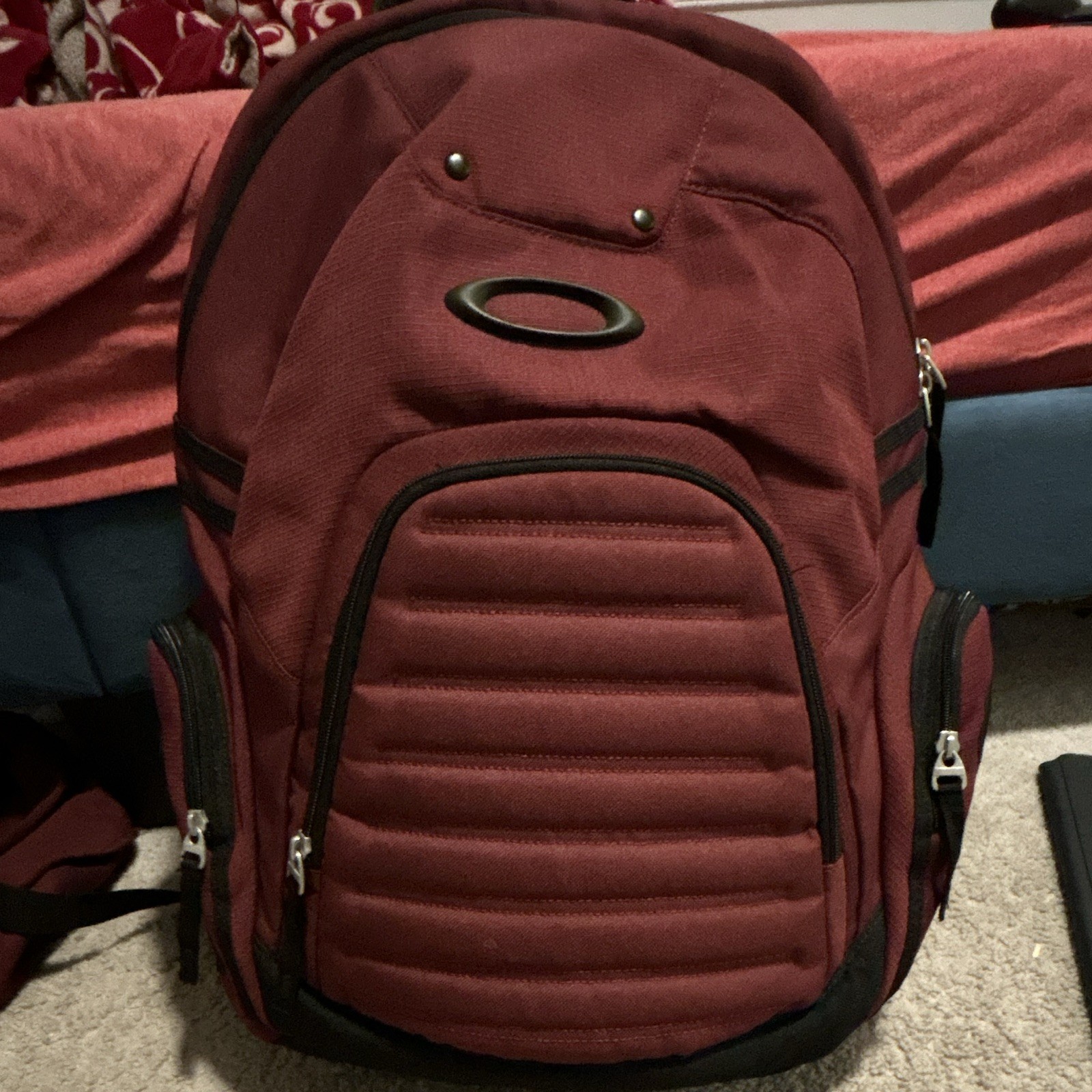 Oakley Red/Black Backpack Mid Zip Closure Padded Pockets Unisex + Laptop Sleeve