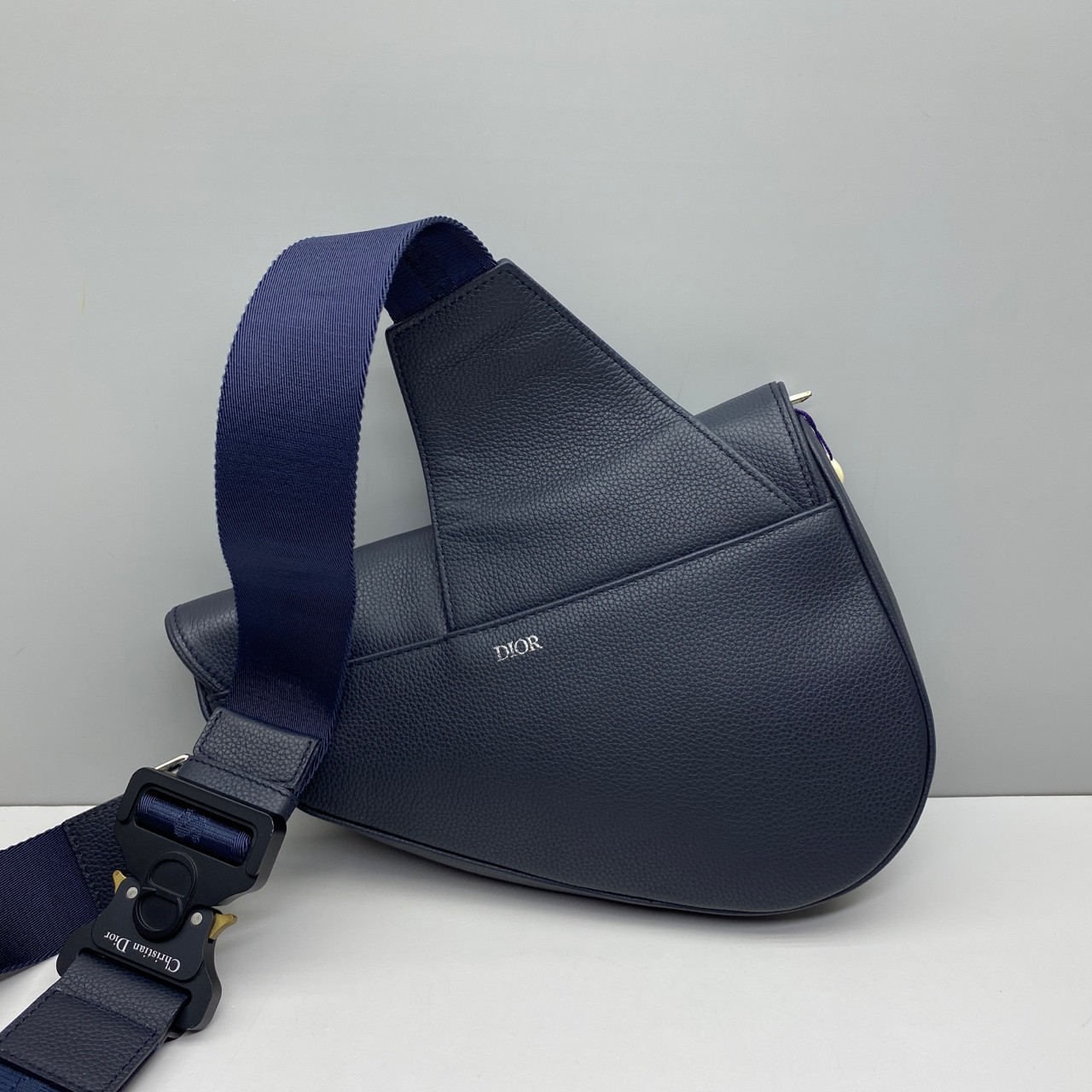 Dior Pre-Owned Authentic Saddle Bag Navy 27x20x5cm Cowhide