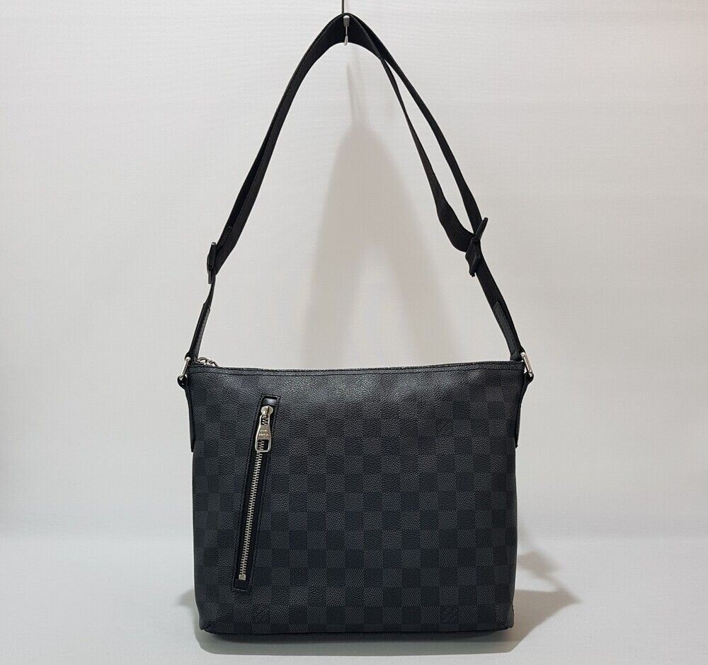 Louis Vuitton Damier Graphite Mixed Shoulder Crossbody PM 146352321