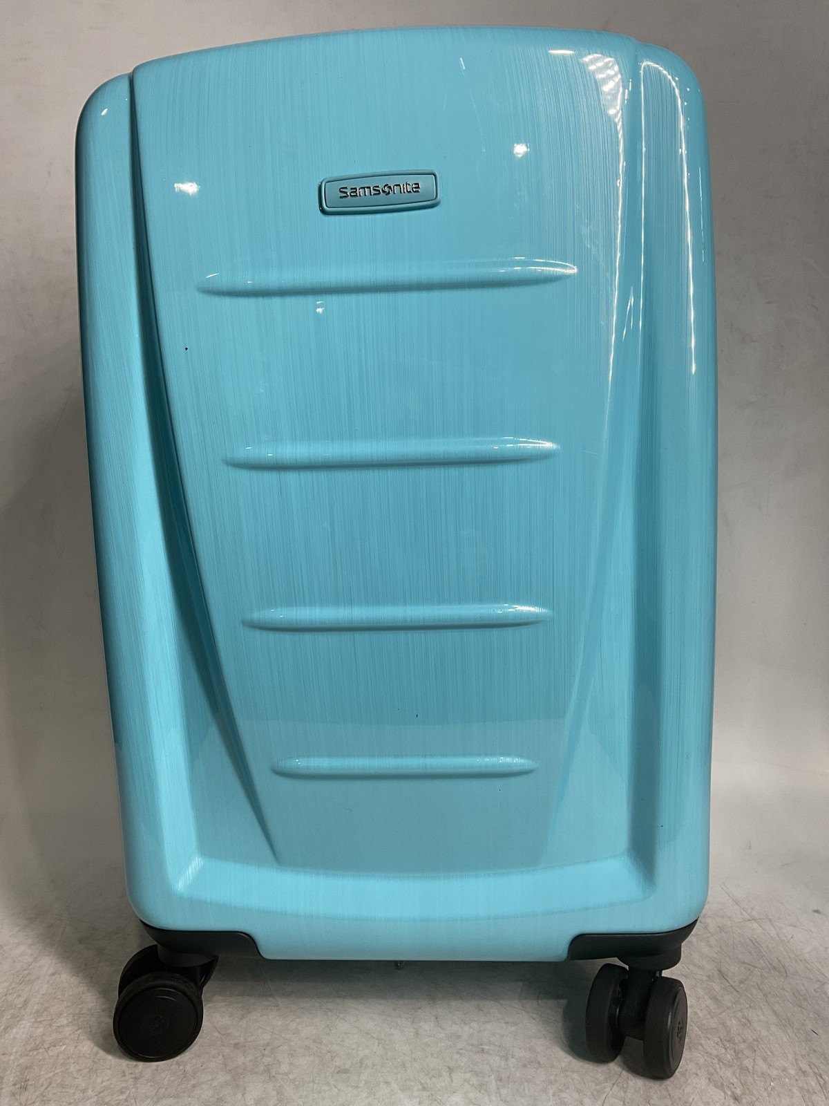 Samsonite Winfield 2 Hardside Luggage Ice Blue Carry On 20 Inch U9