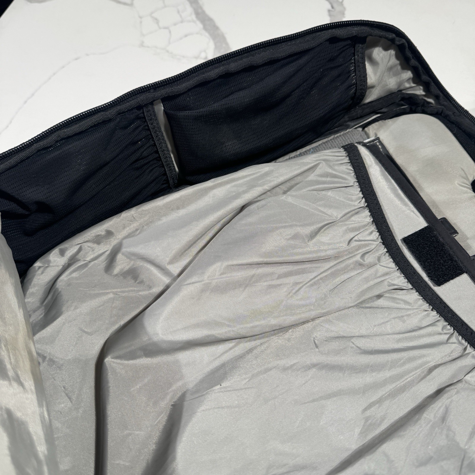 Nomatic Travel Pack 20L, Expands to 30L, Black Color, Good Condition, $349 Value