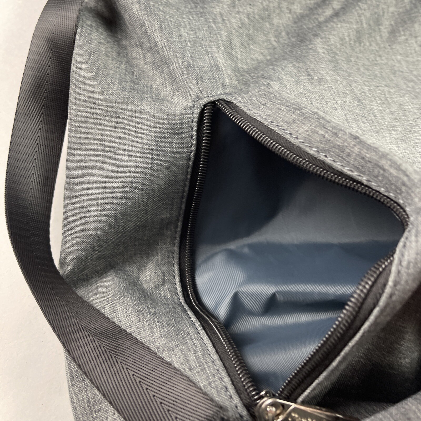 KAUKKO Water-proof Gray Nylon Drawstring Backpack Swimming Gym Yoga Sports Bag