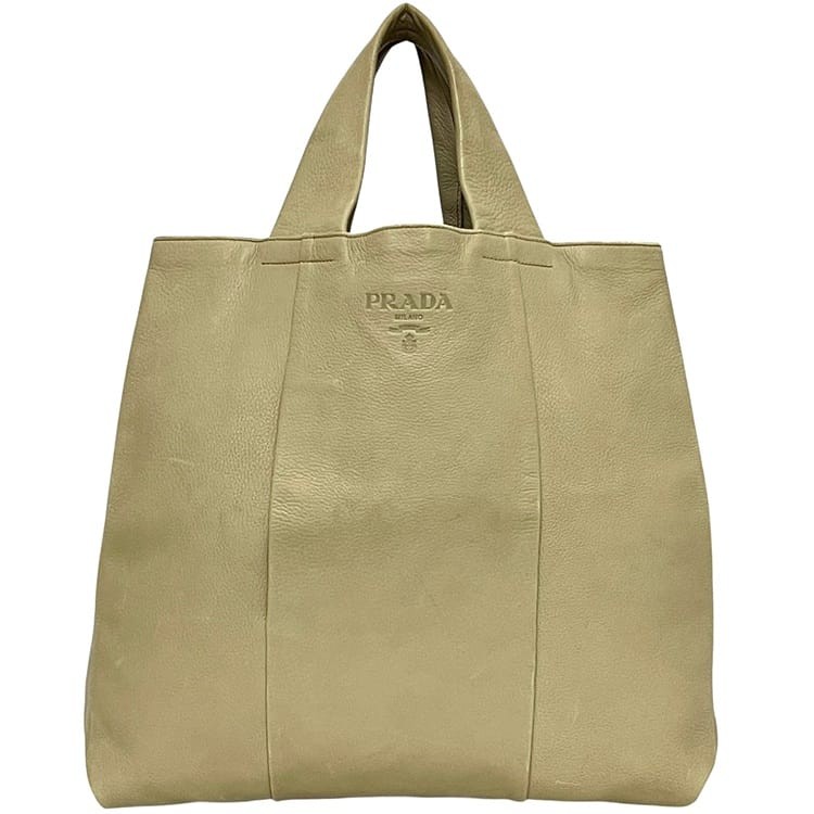 Pre-owned Prada beige leather tote bag, size 146. This Prada leather bag is
