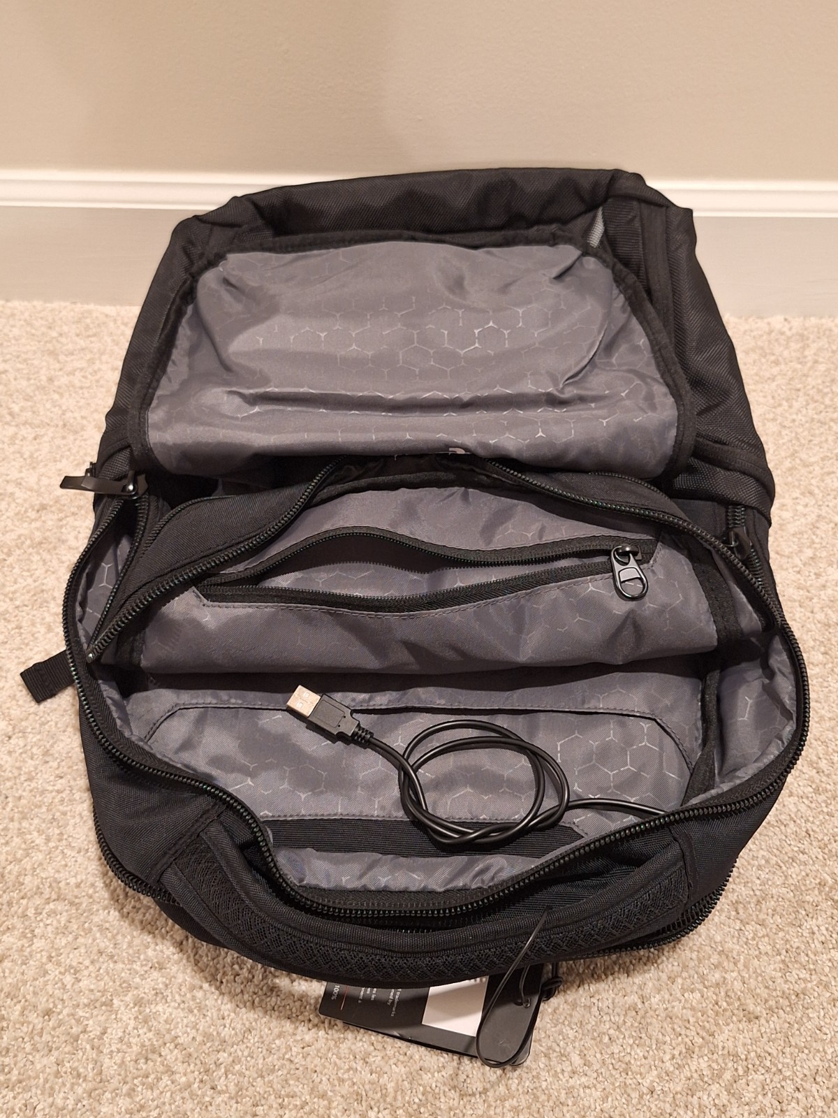 New 91008 OGIO Connected Book Pack Black with Grey inserts poly two-tone NWT