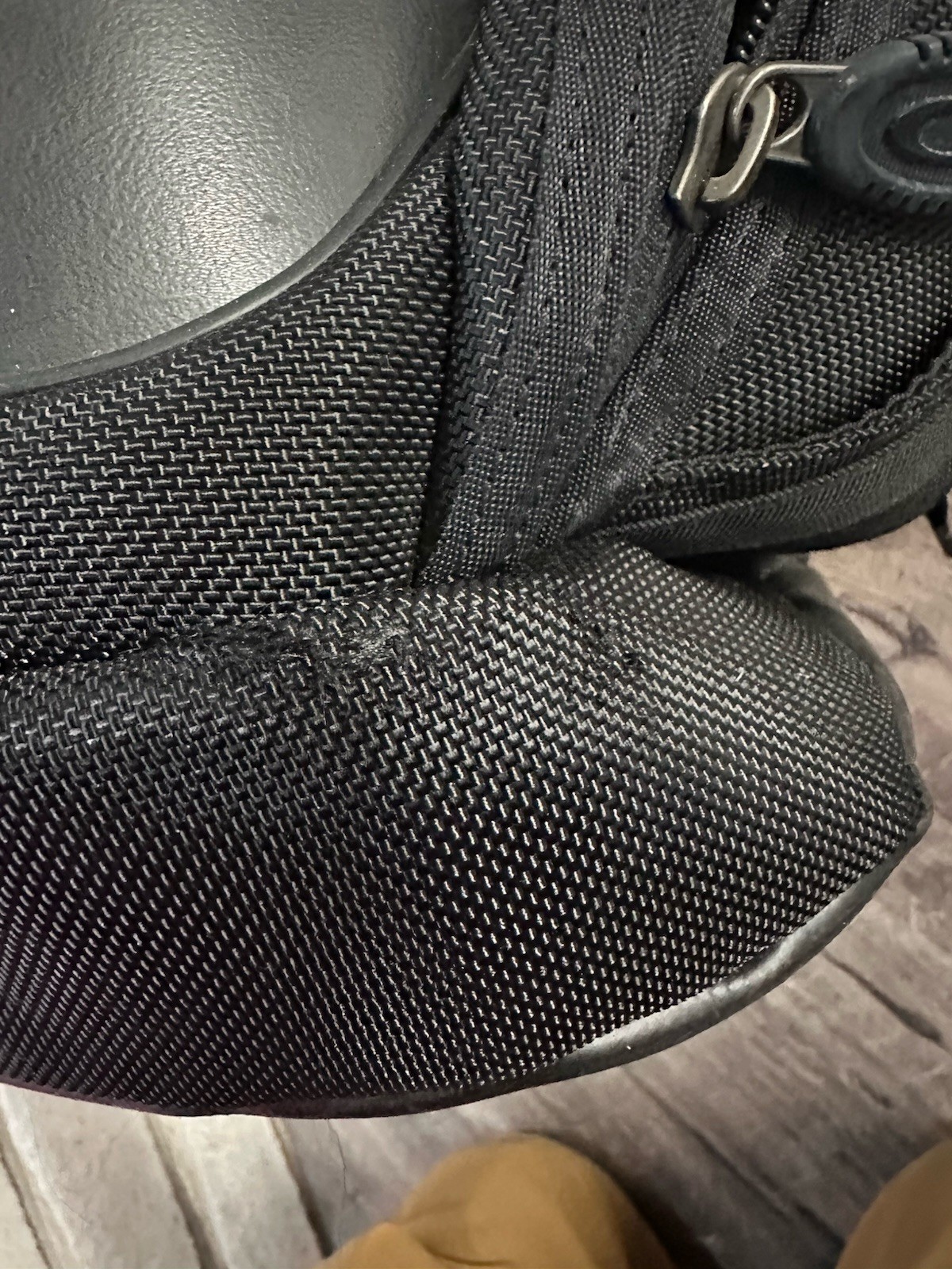 OAKLEY HARD SHELL BACKPACK HARDSHELL RARE