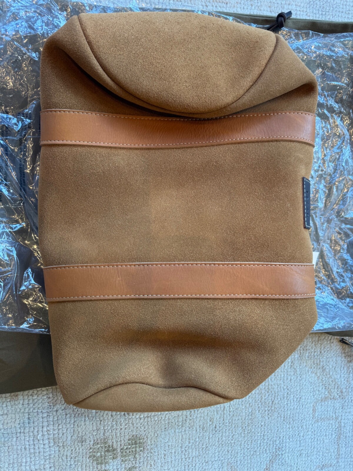 NWT Filson Workshop Suede Small Duffle Bag # 16/40 MADE USA #20298329 Rare