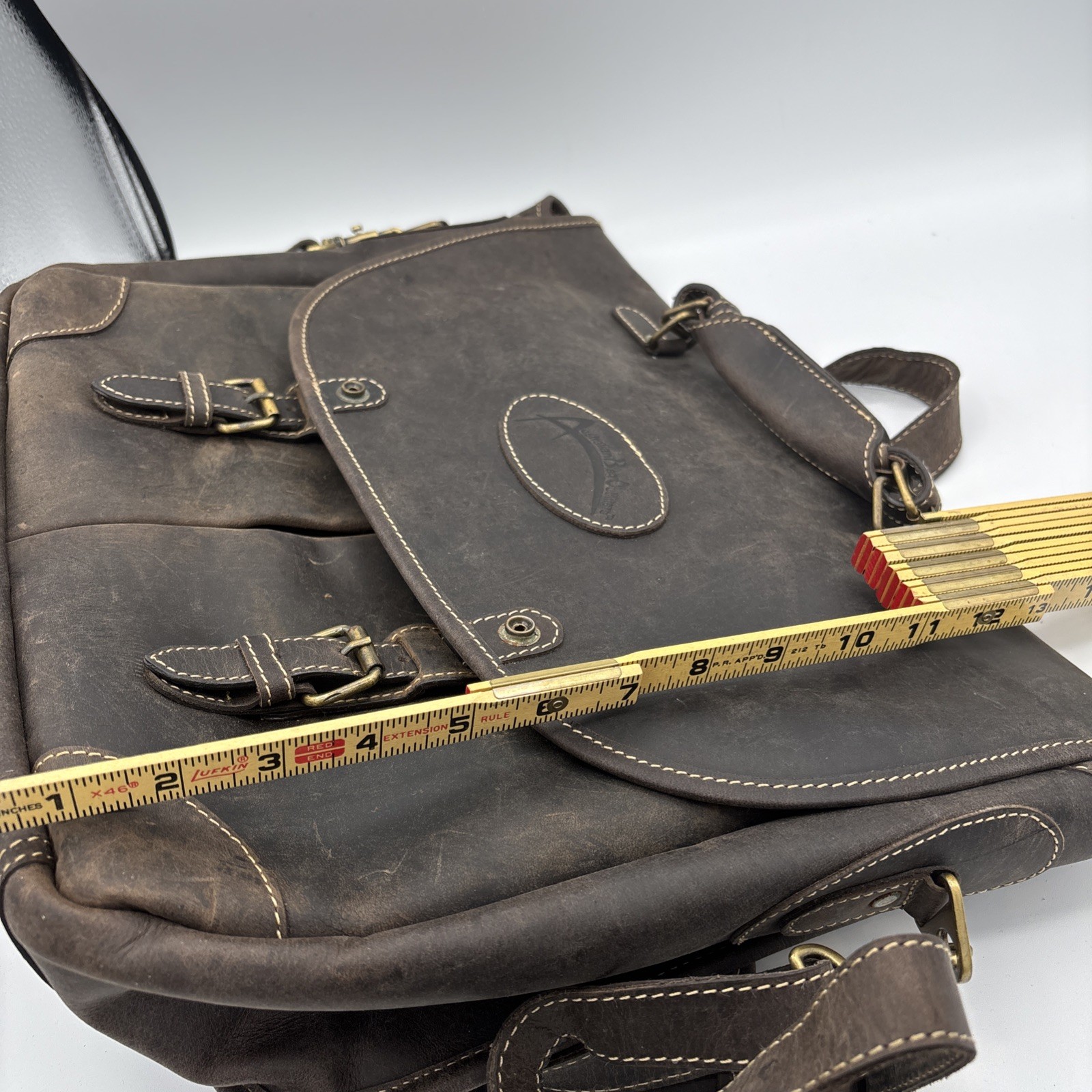 VTG Australian Bag Outfitter Brown Suede Messenger Bag Buckles Sturdy Strap