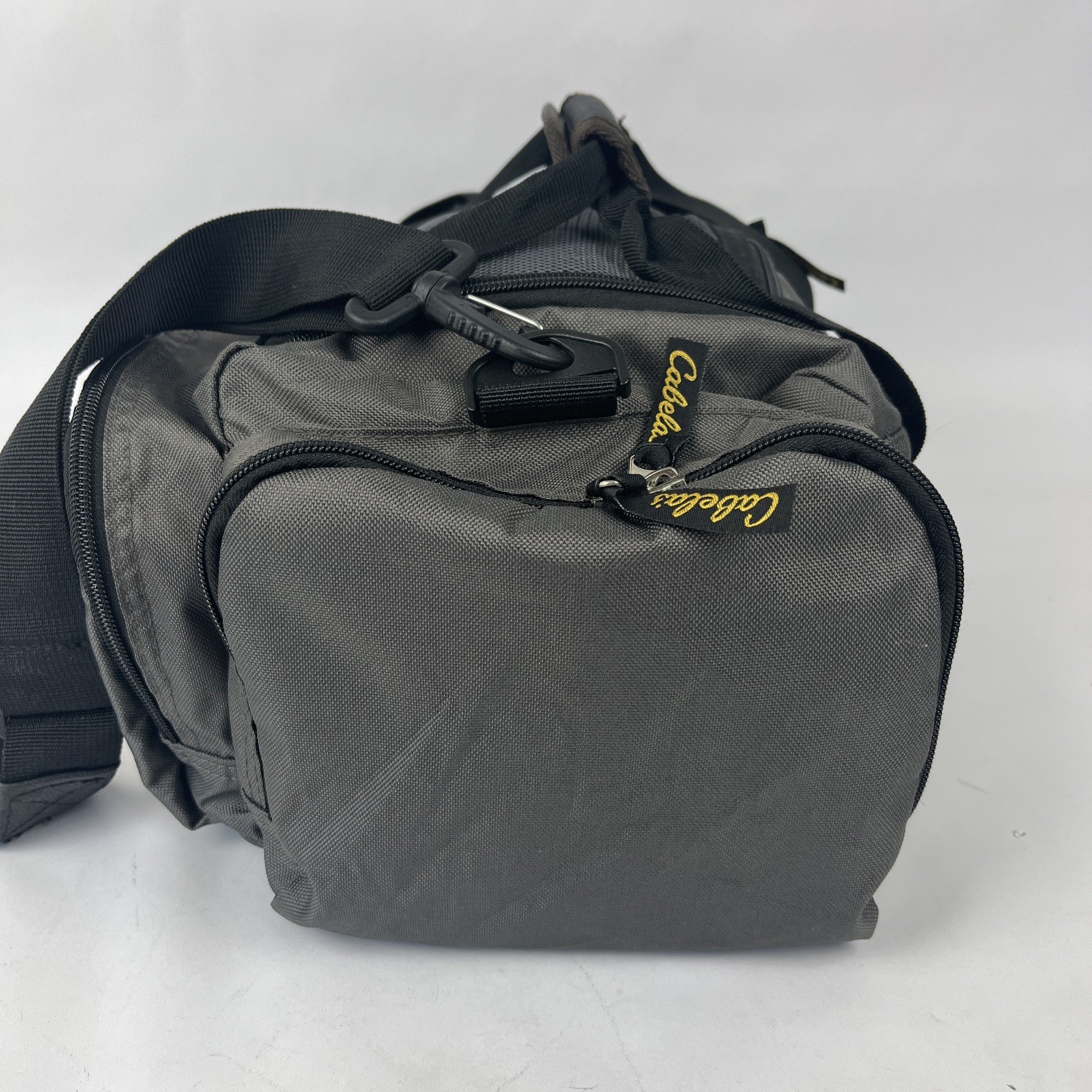 Cabelas Small Duffel Bag (Charcoal/Black) Padded Shoulder Strap & 7 Zip Pockets