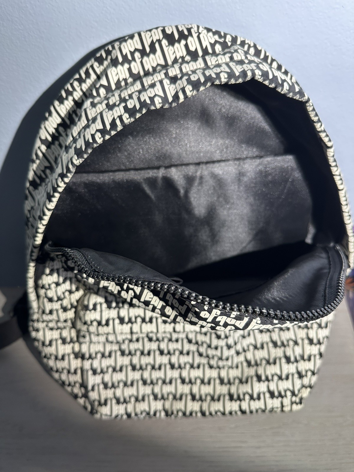 Fear of God Essentials Backpack OG EXCELLENT CONDITION NO FLAWS