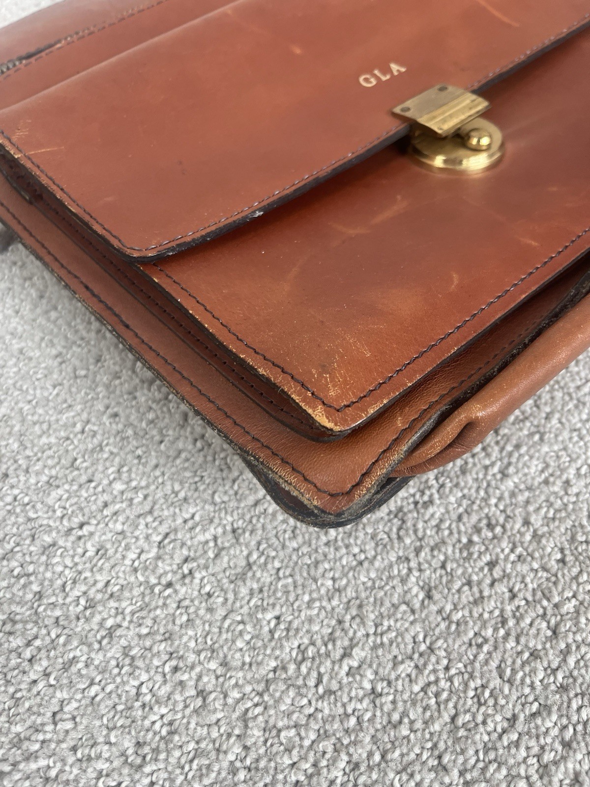 Schlesinger Brothers Briefcase Saddle Leather Vintage USA Slide Handle