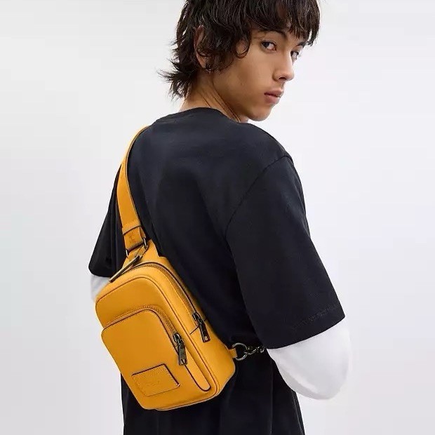 NWT Coach Racer Sling Pack CX071 calf leather Black Antique Nickel/Buttercup