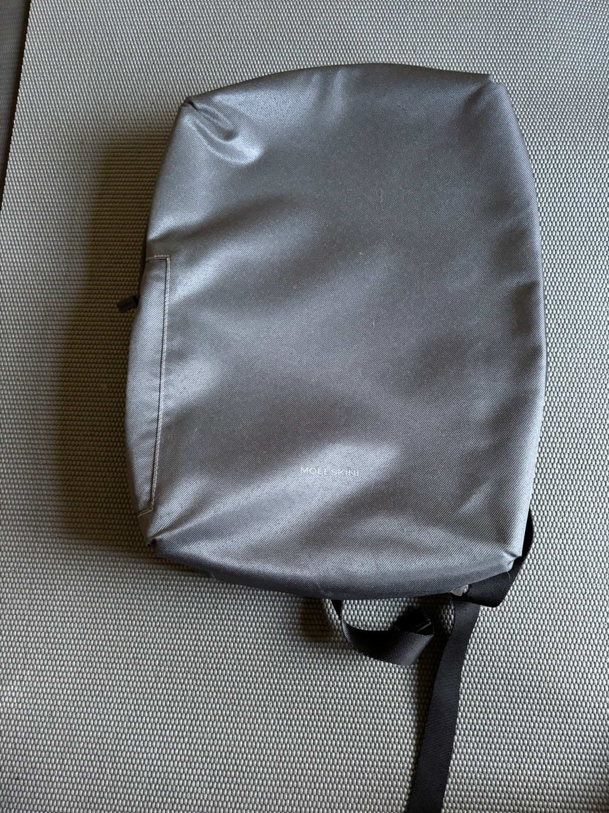 Moleskine Vertical Backpack Dark Gray Water-Repellent 15″ Laptop Bag. slim